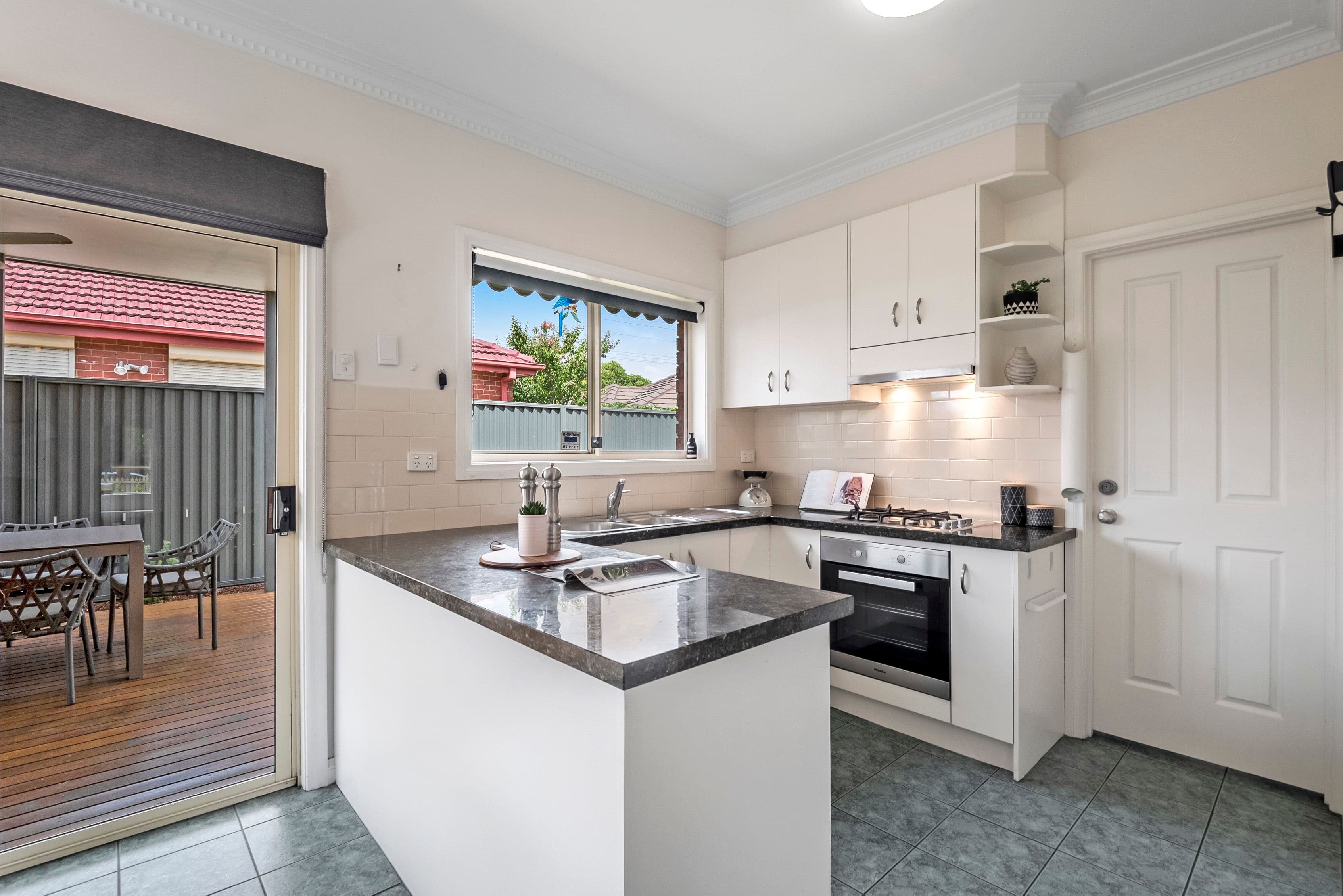 6a Macartney Street, Reservoir VIC 3073, Reservoir - Thumbnail 7