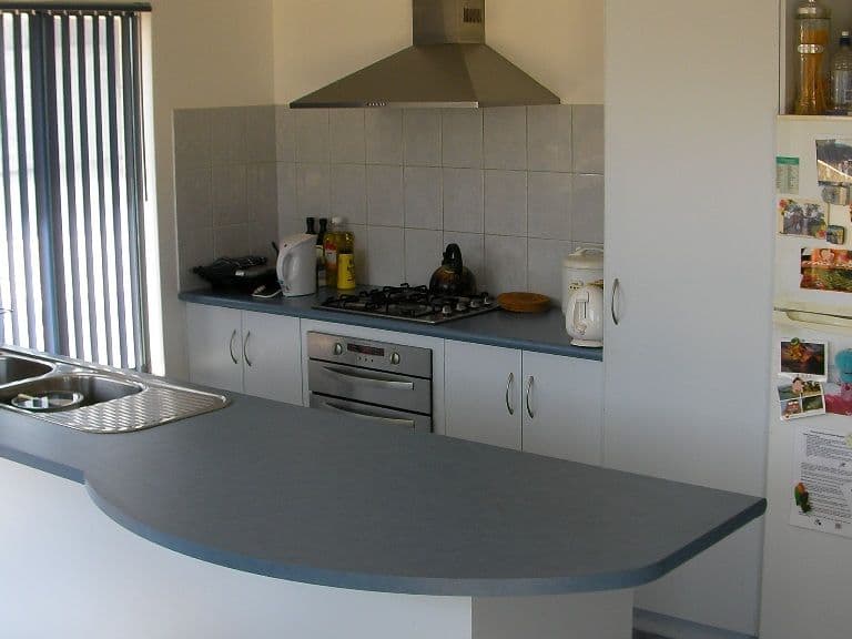 33 Premier Circle, DONGARA WA 6525, Dongara - Thumbnail 2