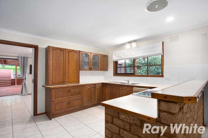 29 Haughton Parade, Rosanna, Rosanna - Thumbnail 3