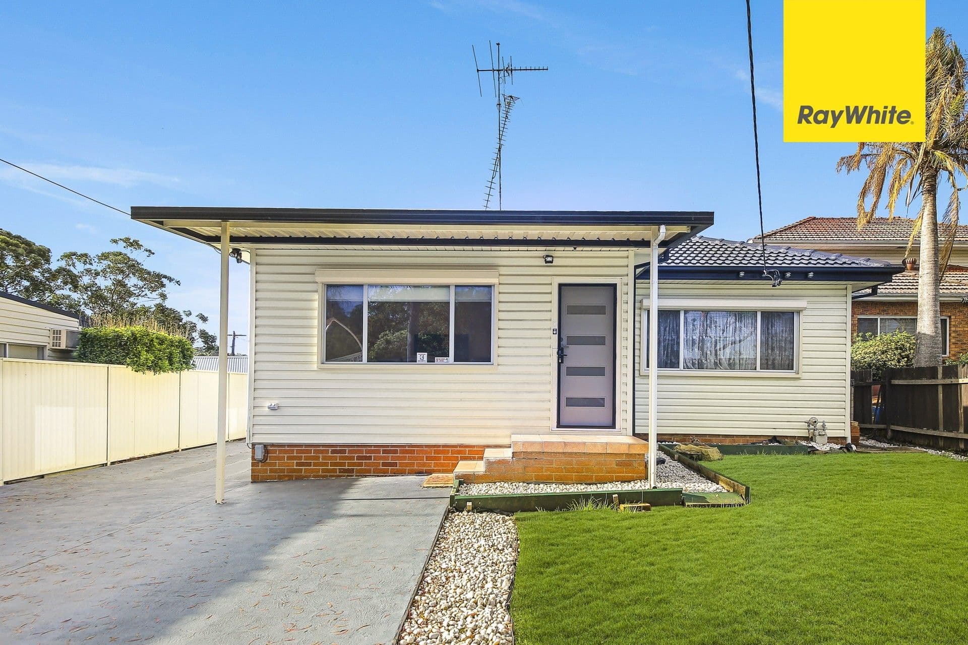 39 Coghlan Crescent, Doonside - Image 1