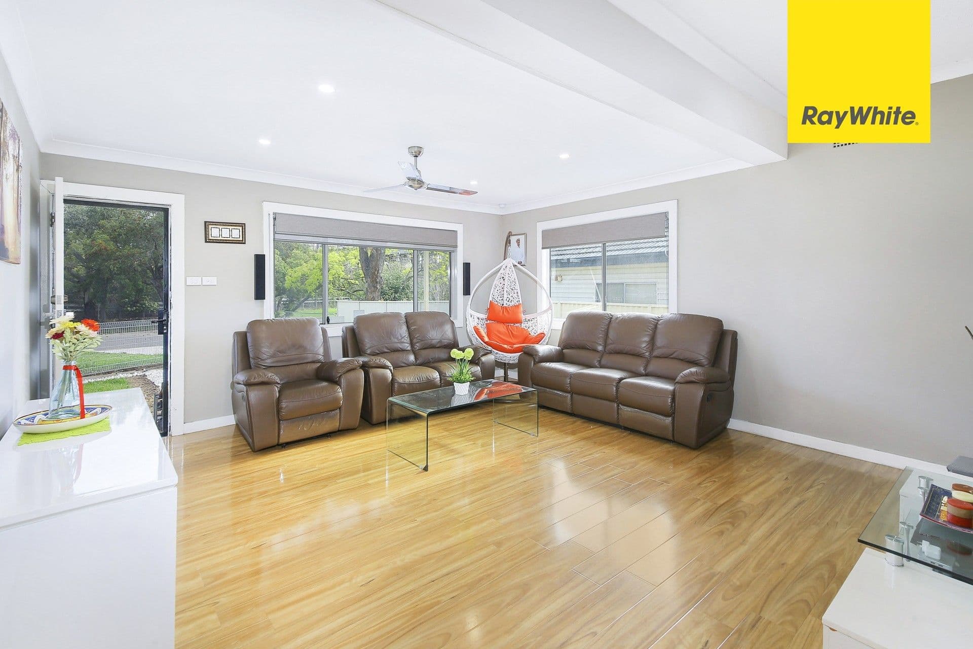 39 Coghlan Crescent, Doonside - Thumbnail 2