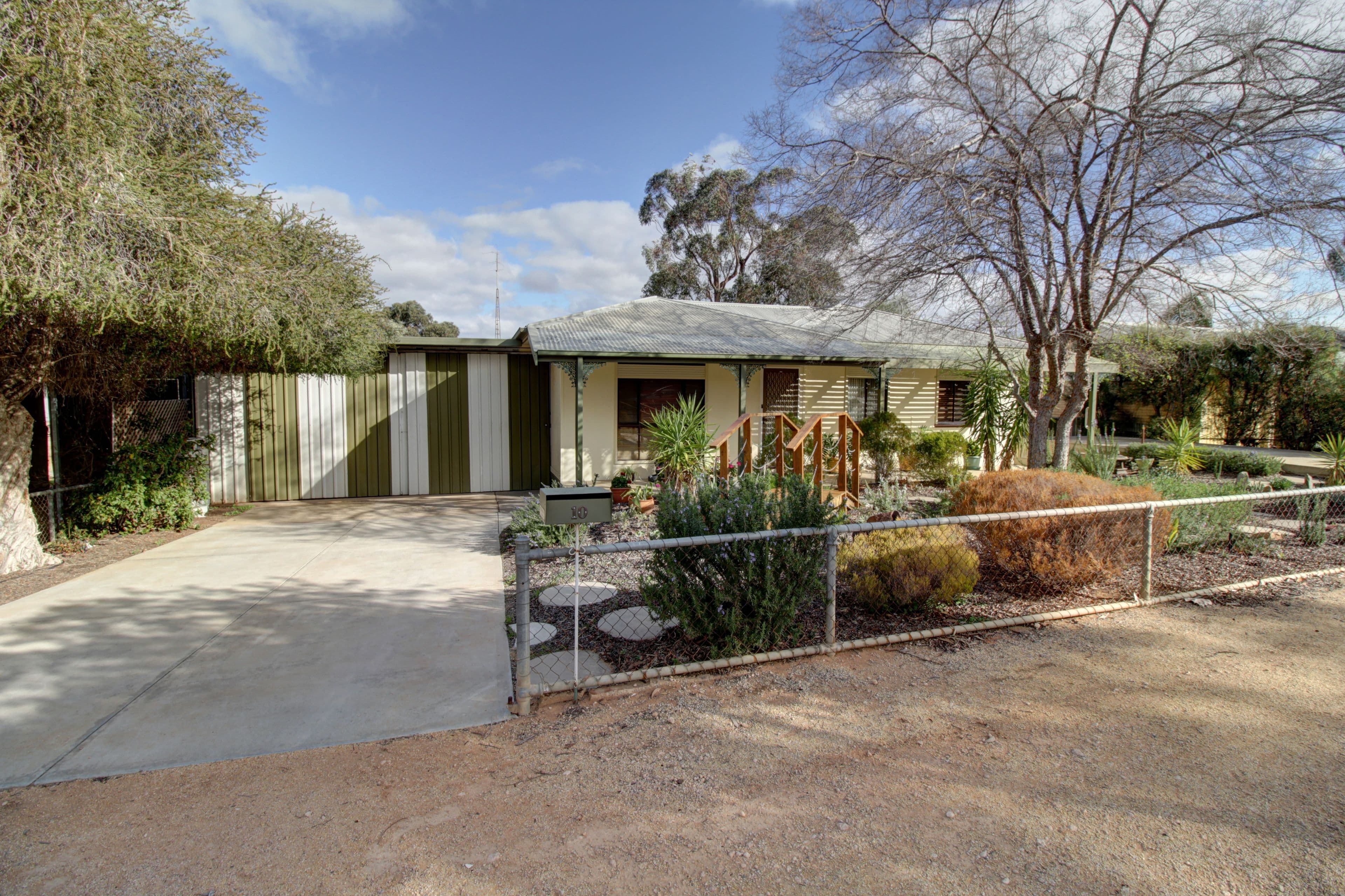 10 Roberts Street, Berri SA 5343, Berri - Image 1