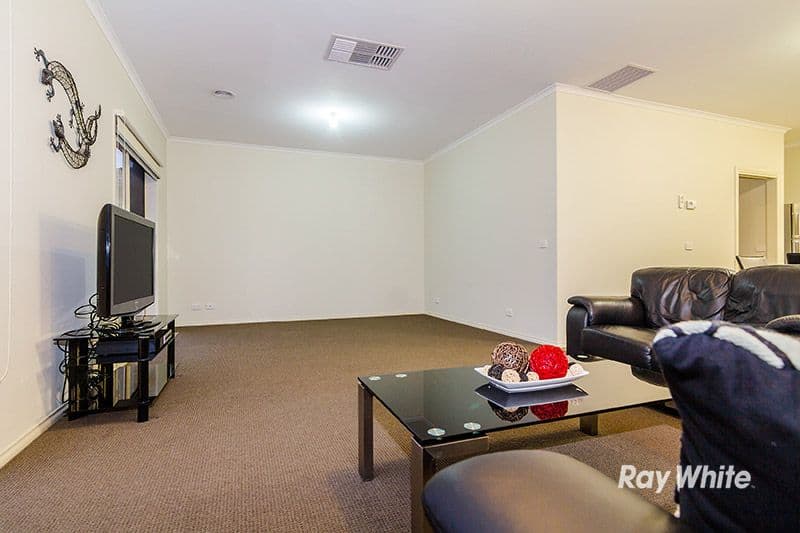 29 Banfield Place, Lyndhurst VIC 3975, Lyndhurst - Thumbnail 3