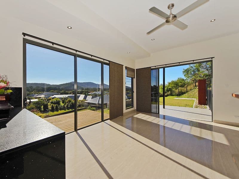 8 Greenacre Way, MAUDSLAND QLD 4210, Maudsland - Thumbnail 8
