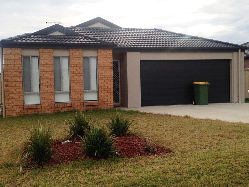 11 Chisnall Street, Corowa - Image 1