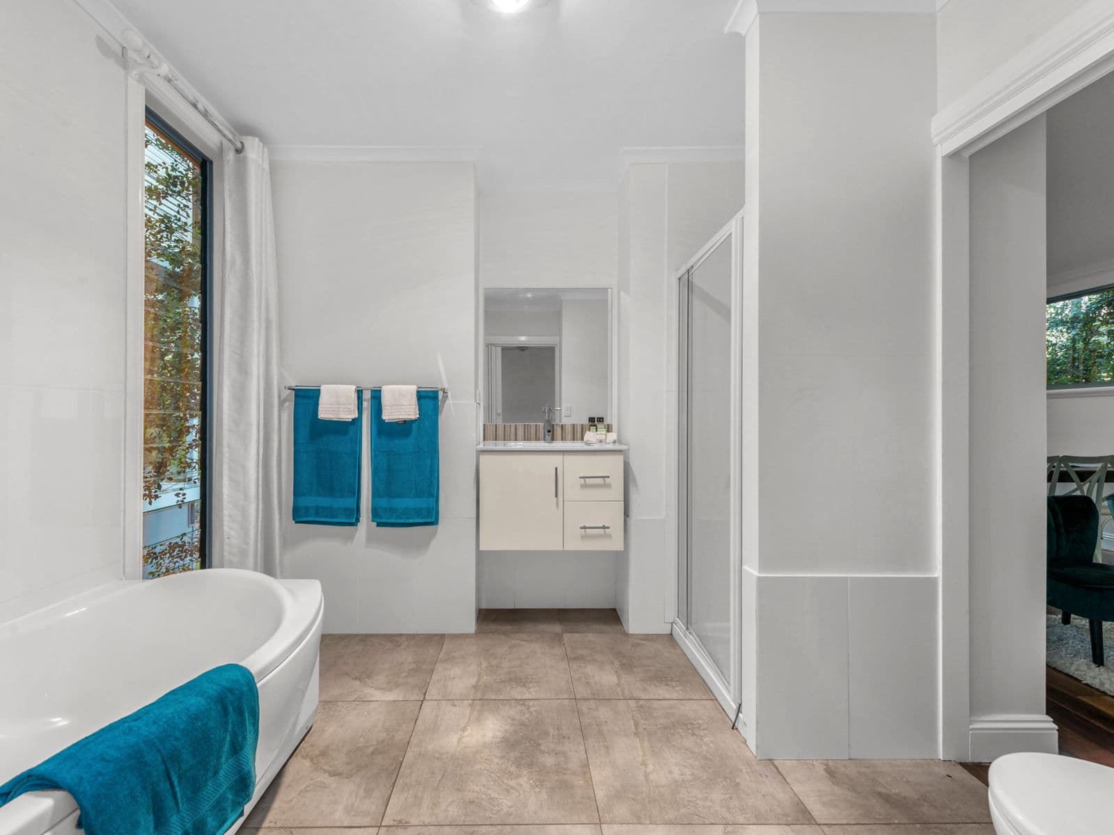 135 Leybourne Street, Chelmer QLD 4068, Chelmer - Thumbnail 8
