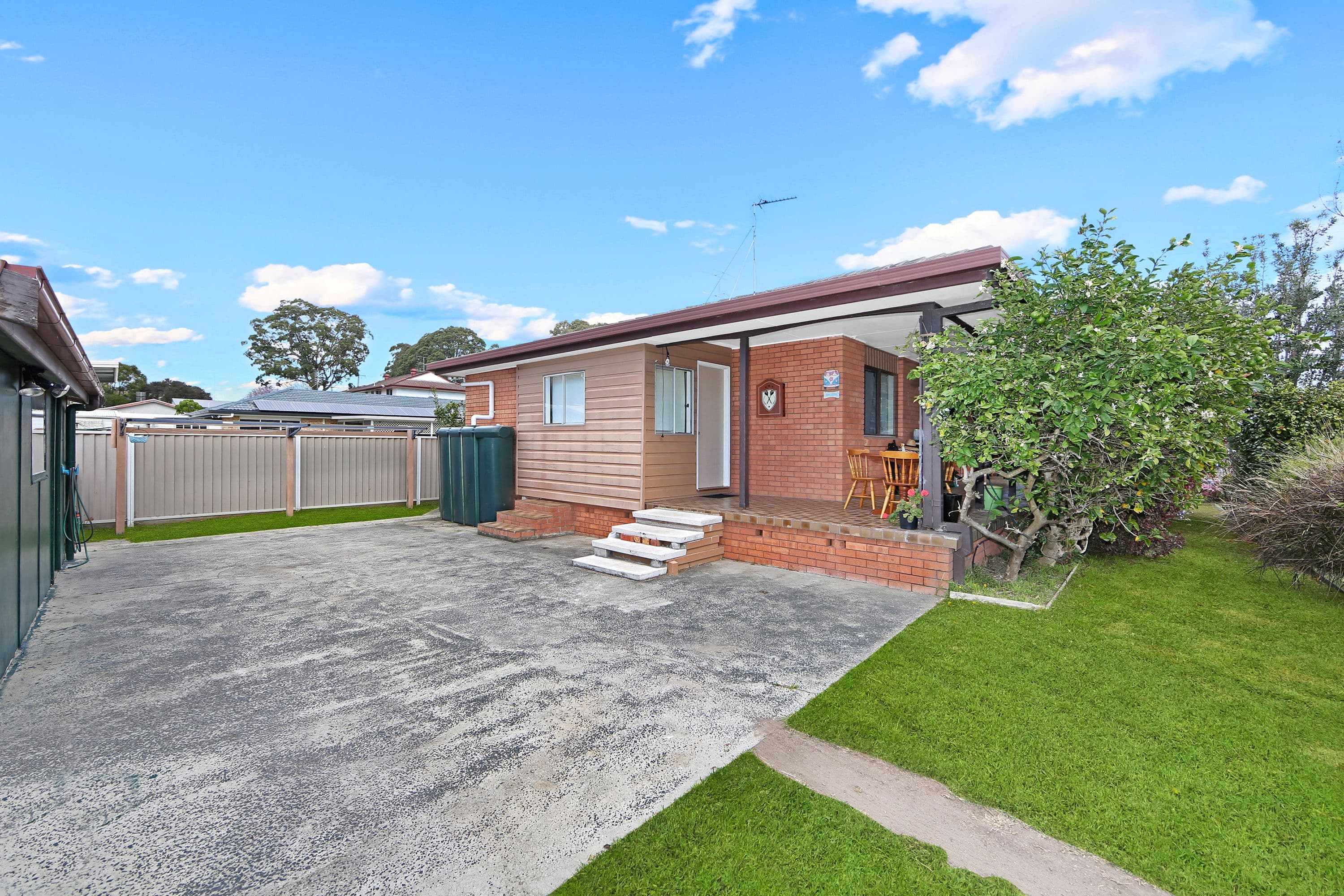 28 Vales Road, Mannering Park - Thumbnail 6