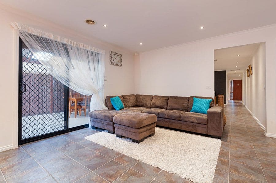 52 Statesman Avenue, Roxburgh Park VIC 3064, Roxburgh Park - Thumbnail 4