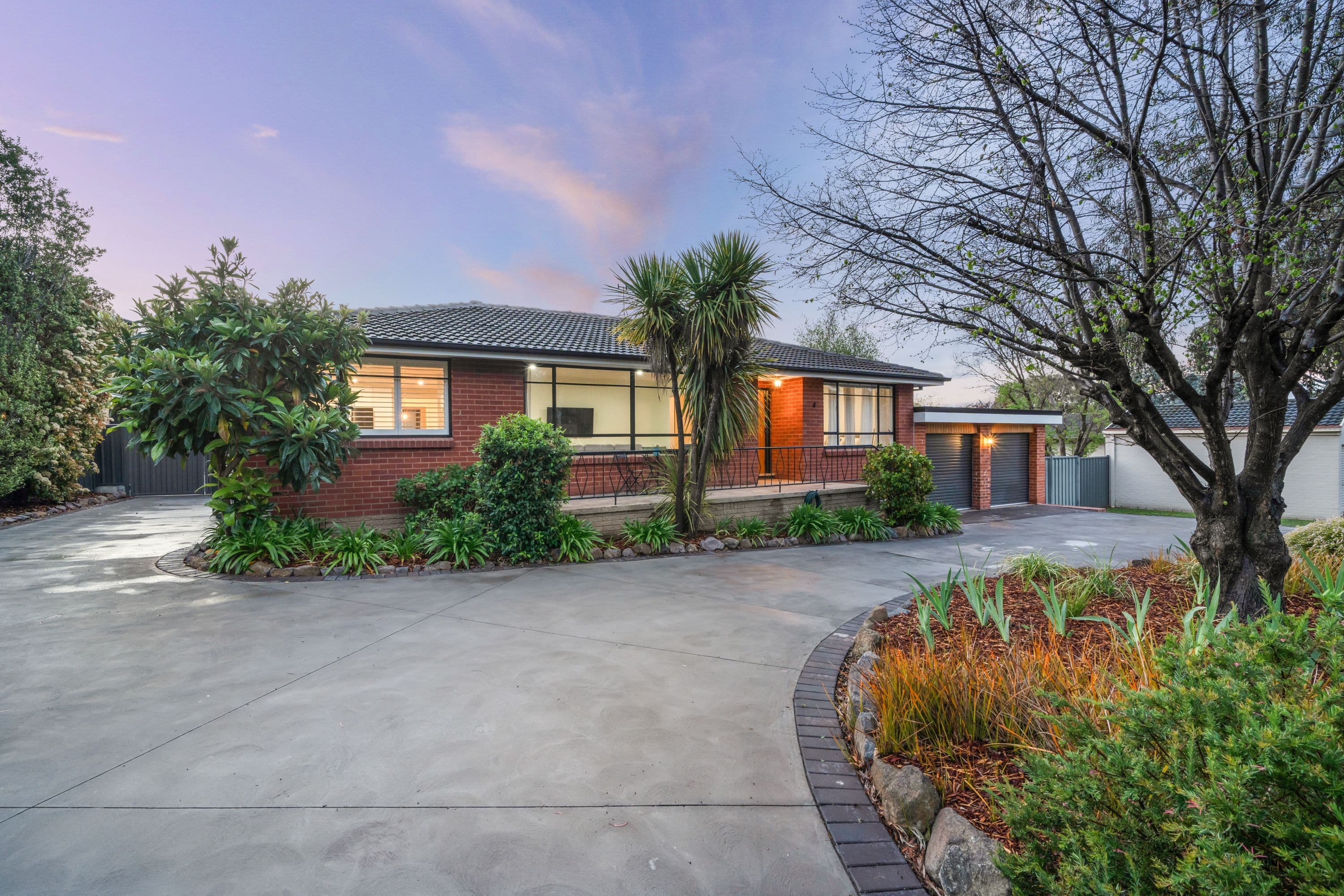 4 Hodgeman Street, Mawson ACT 2607, Mawson - Image 1