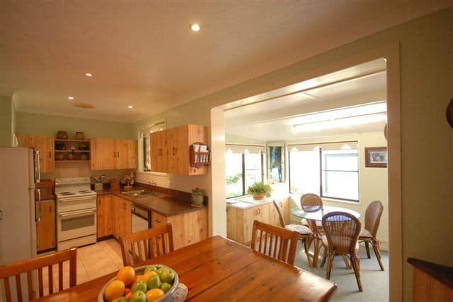 32  Wellcamp Street, NEWTOWN QLD 4350, Newtown - Thumbnail 5