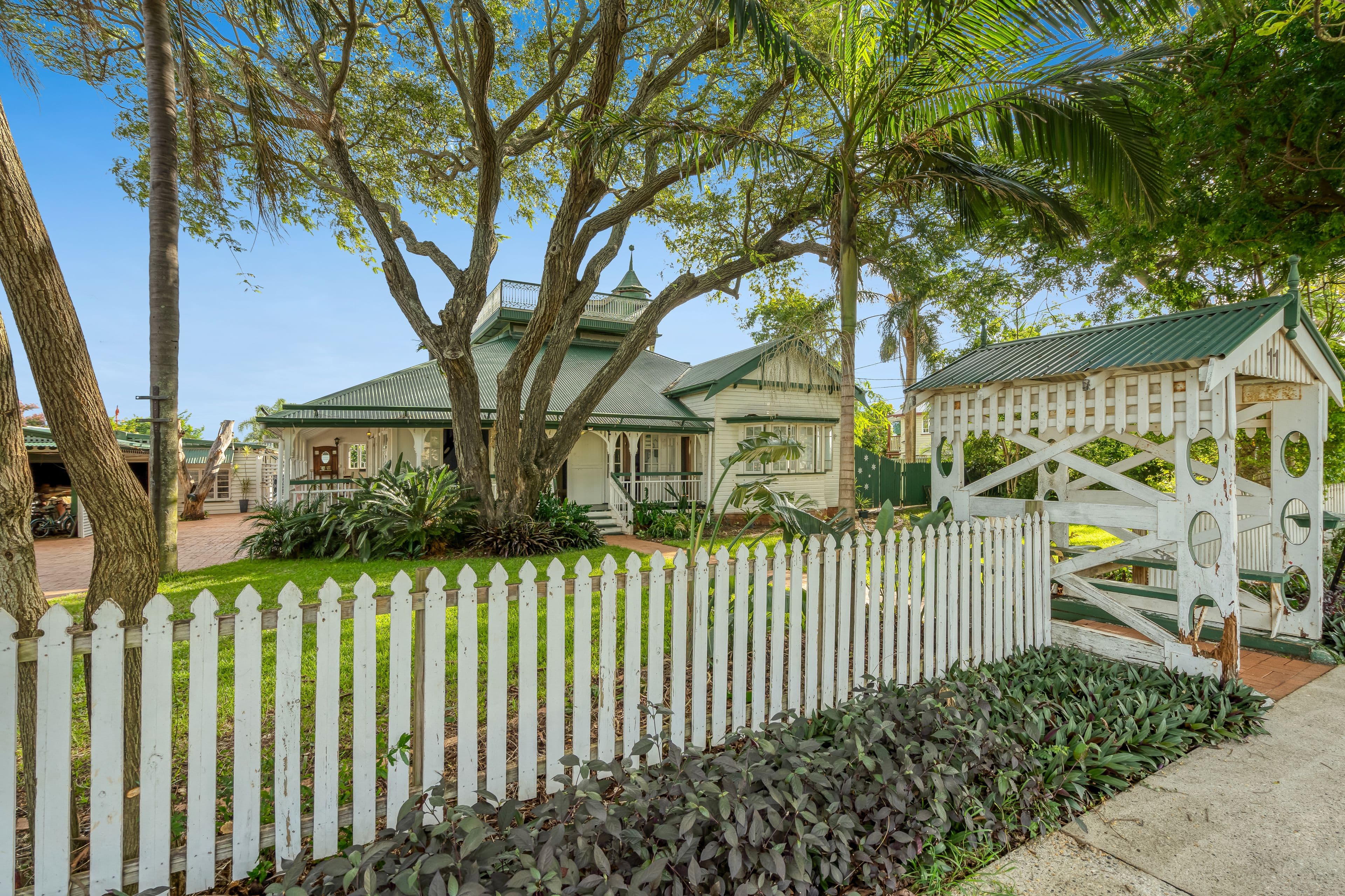 11 Josephine Street, Redcliffe QLD 4020, Redcliffe - Thumbnail 4
