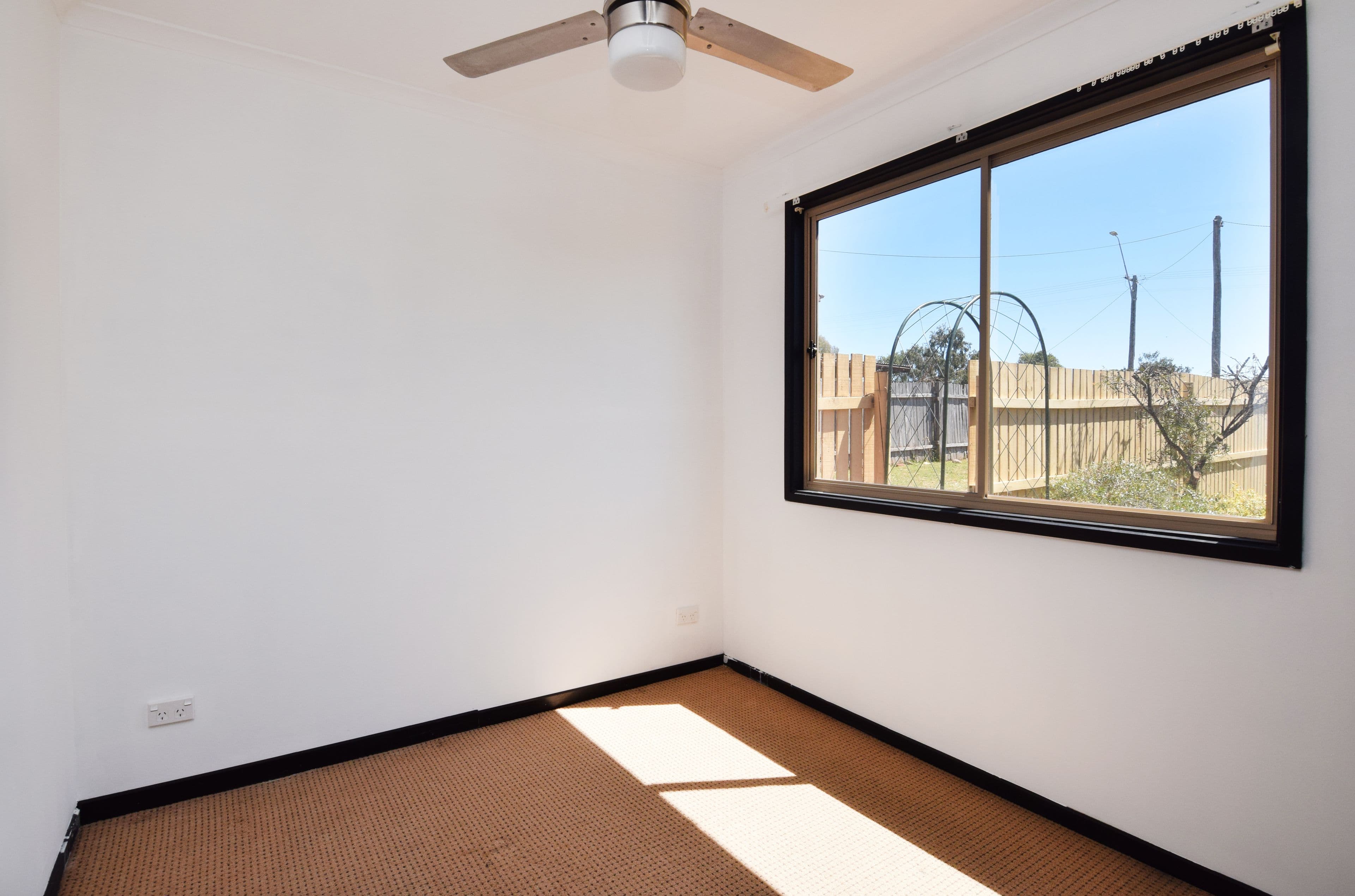 105 Cowper Street, Tenterfield NSW 2372, Tenterfield - Thumbnail 5