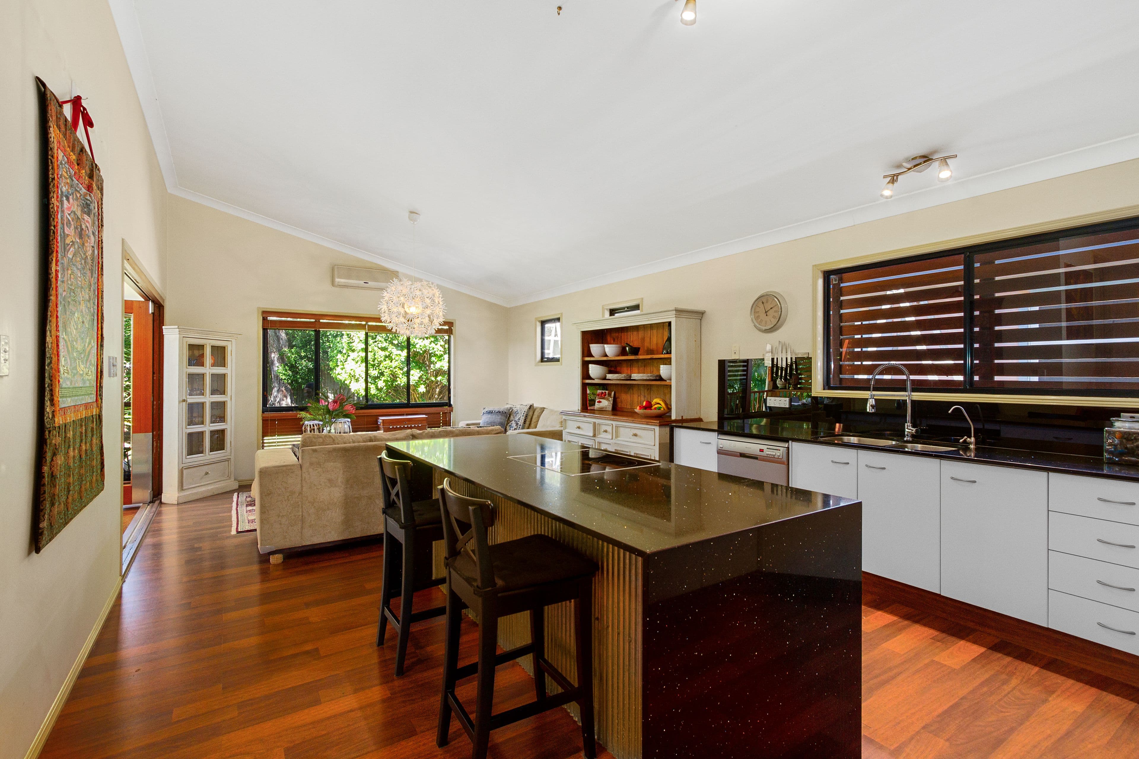 5 O'Doherty Avenue, Southport QLD 4215, Southport - Thumbnail 8