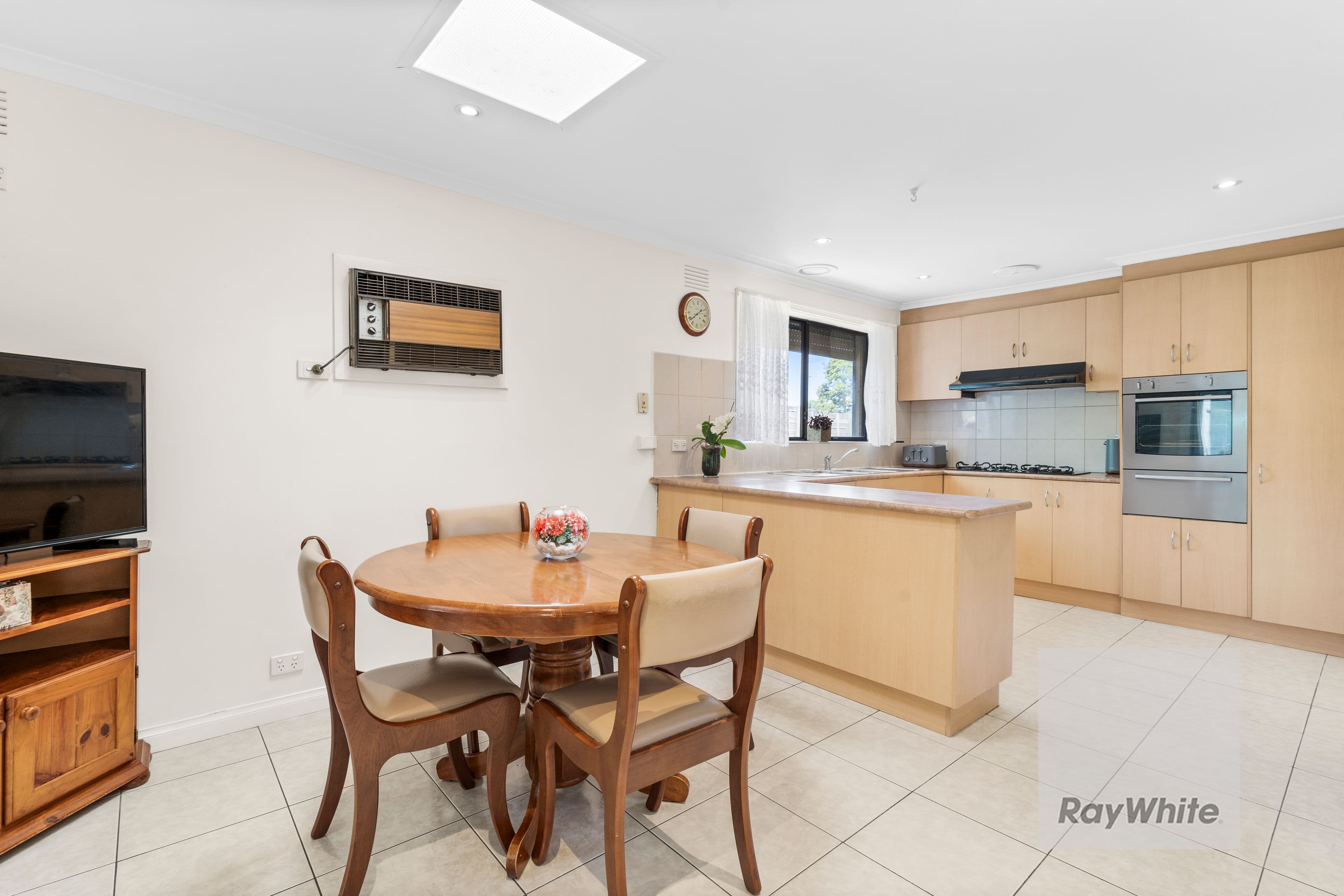 27 Japonica Street, Bundoora VIC 3083, Bundoora - Thumbnail 5
