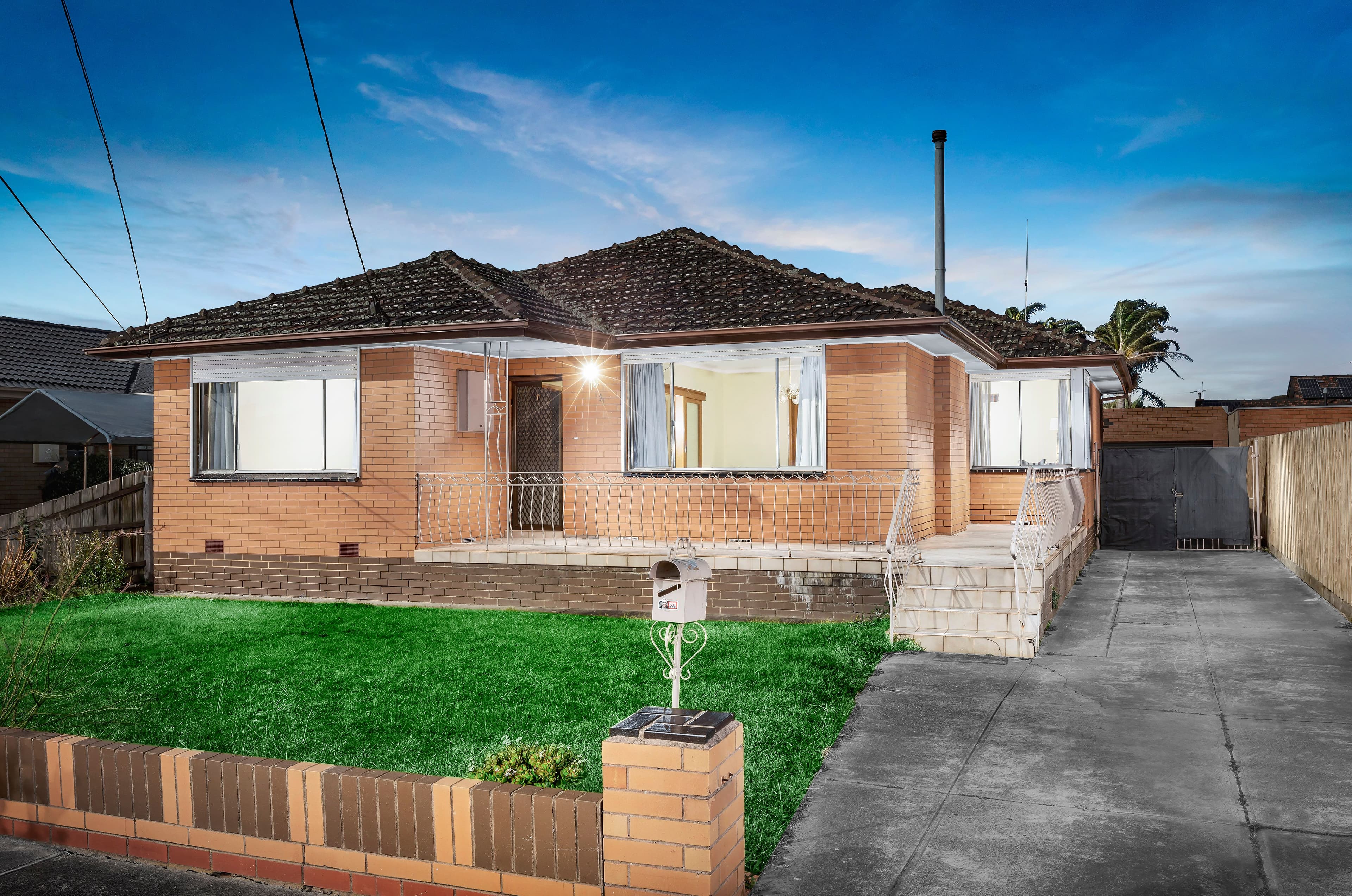 3 Robins Avenue, Reservoir VIC 3073, Reservoir - Image 1