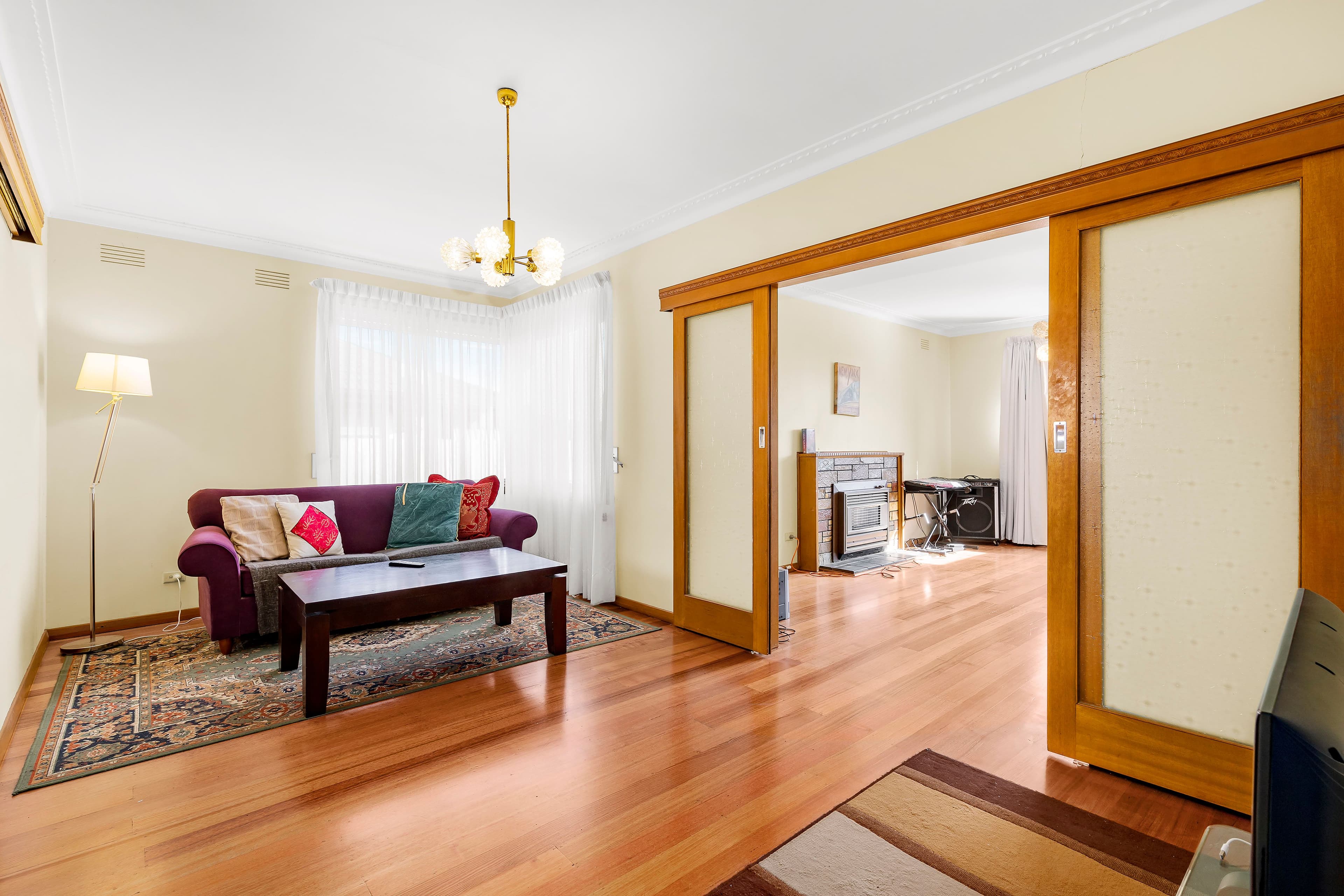 3 Robins Avenue, Reservoir VIC 3073, Reservoir - Thumbnail 4