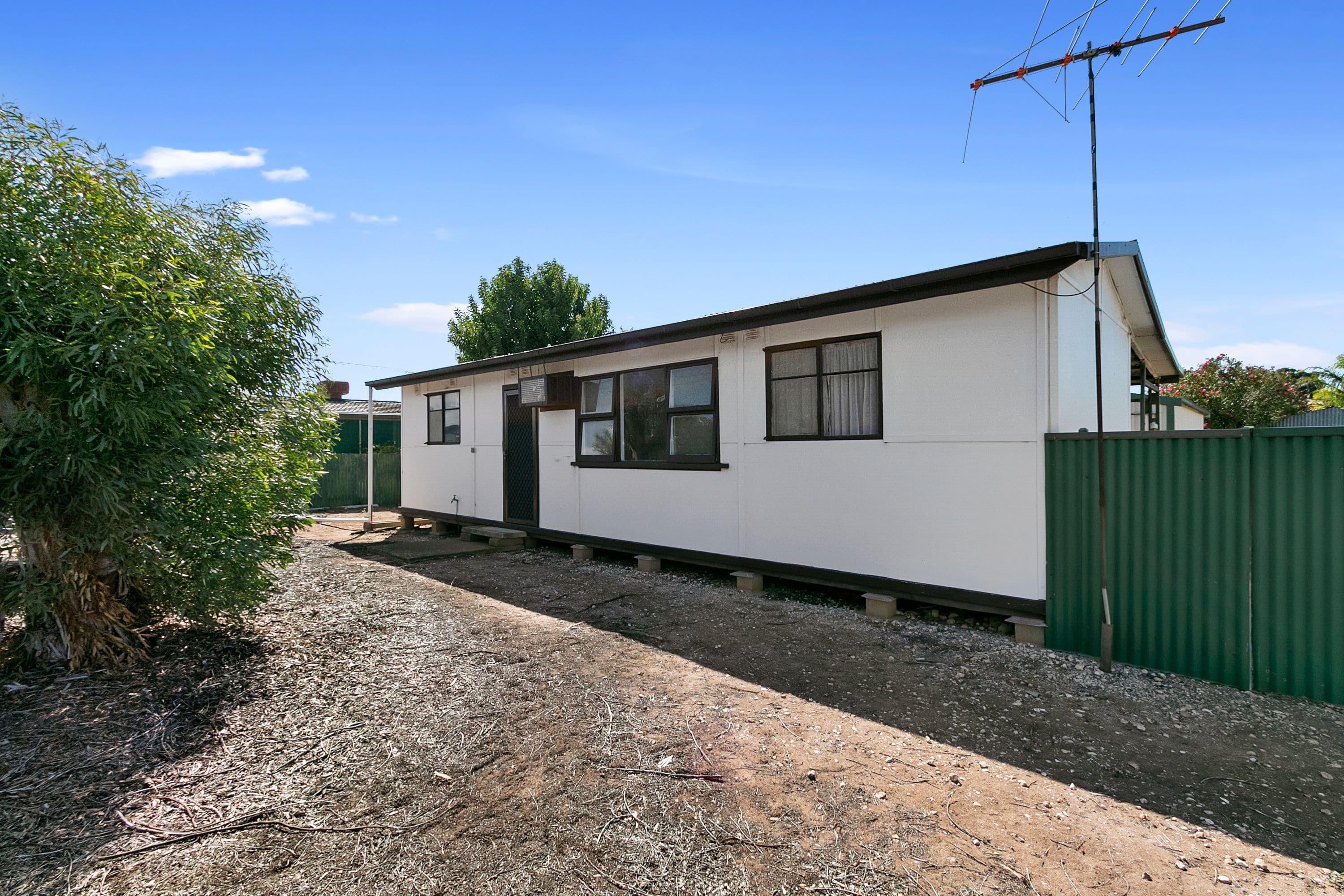 10 Emeu Street, Clinton SA 5570, Clinton - Image 1