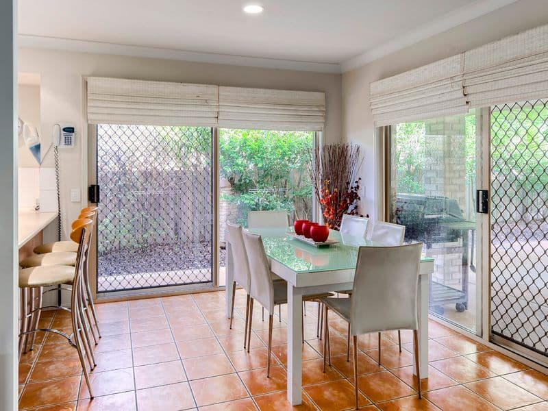 59 Matthews Way, WAKERLEY QLD 4154, Wakerley - Thumbnail 2