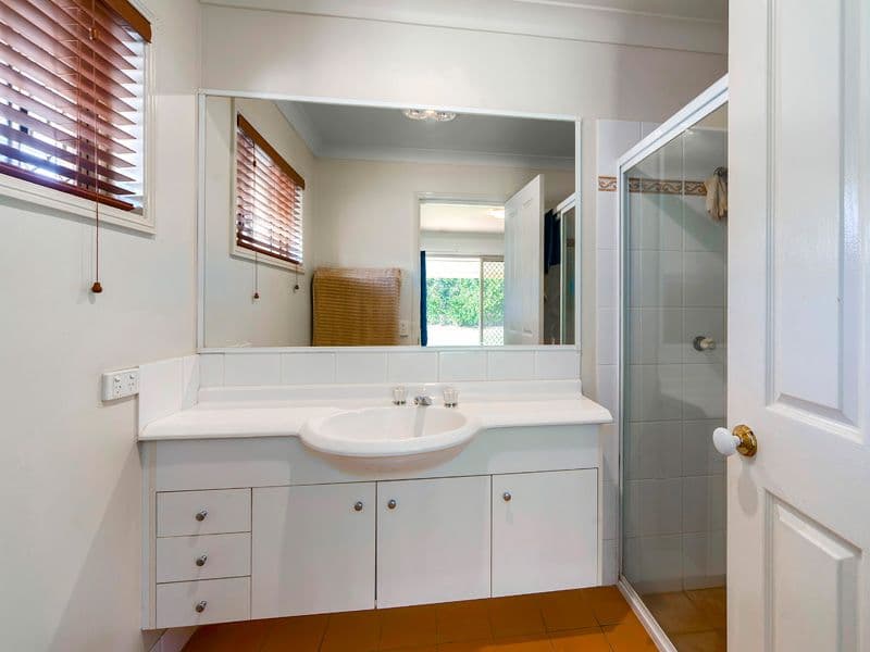 59 Matthews Way, WAKERLEY QLD 4154, Wakerley - Thumbnail 8