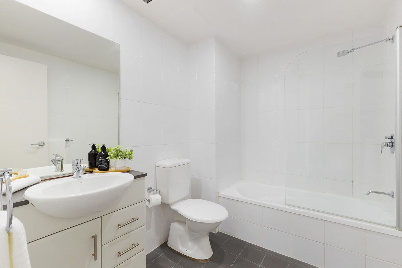 14-16 Freeman Road, Chatswood NSW 2067, Chatswood - Thumbnail 5