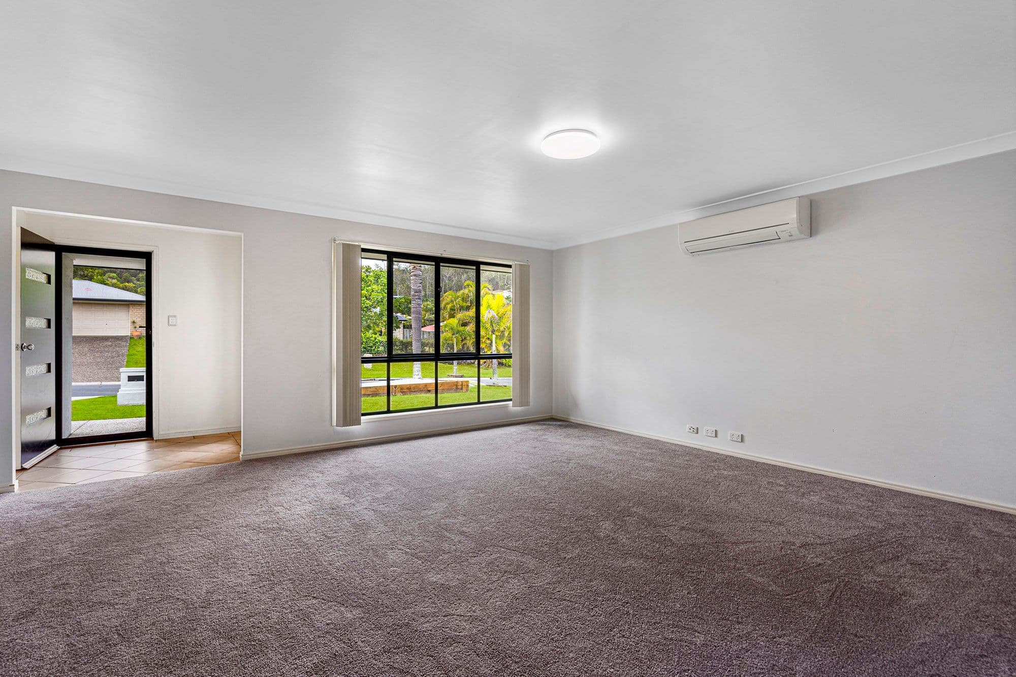 1 Mountain View Crescent, Mount Warren Park QLD 4207, Mount Warren Park - Thumbnail 5