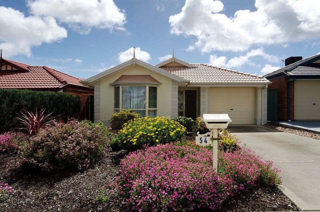 54 Erebus Circuit, MORPHETT VALE SA 5162, Morphett Vale - Thumbnail 2