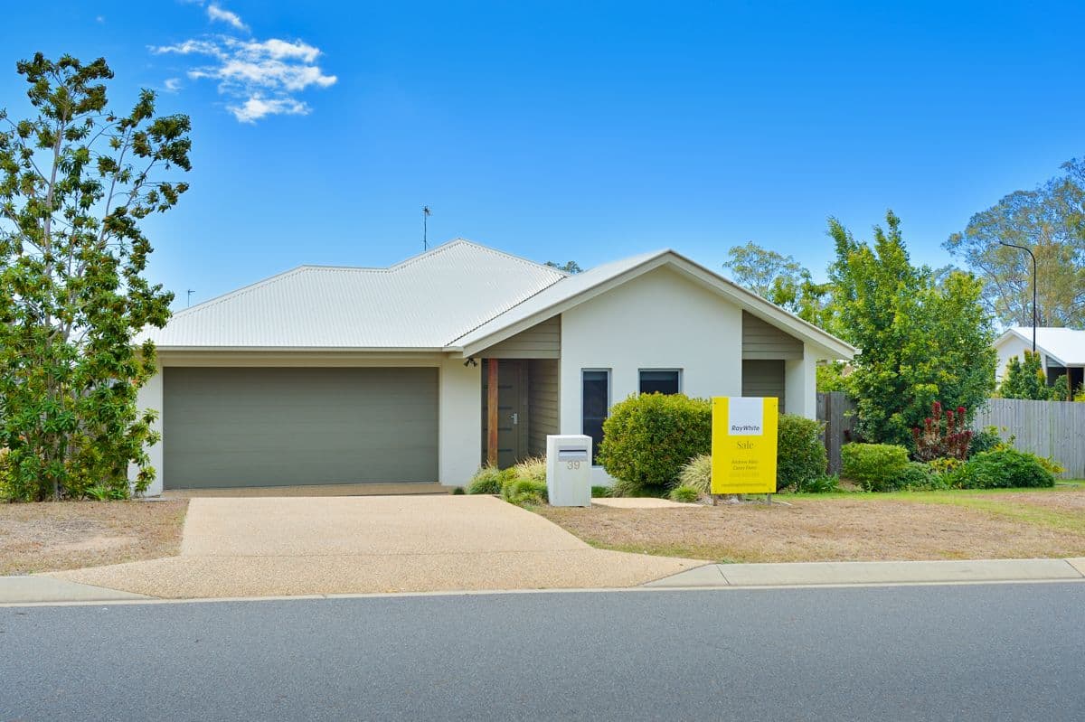 39 Iris Road, Kirkwood QLD 4680, Kirkwood - Image 1