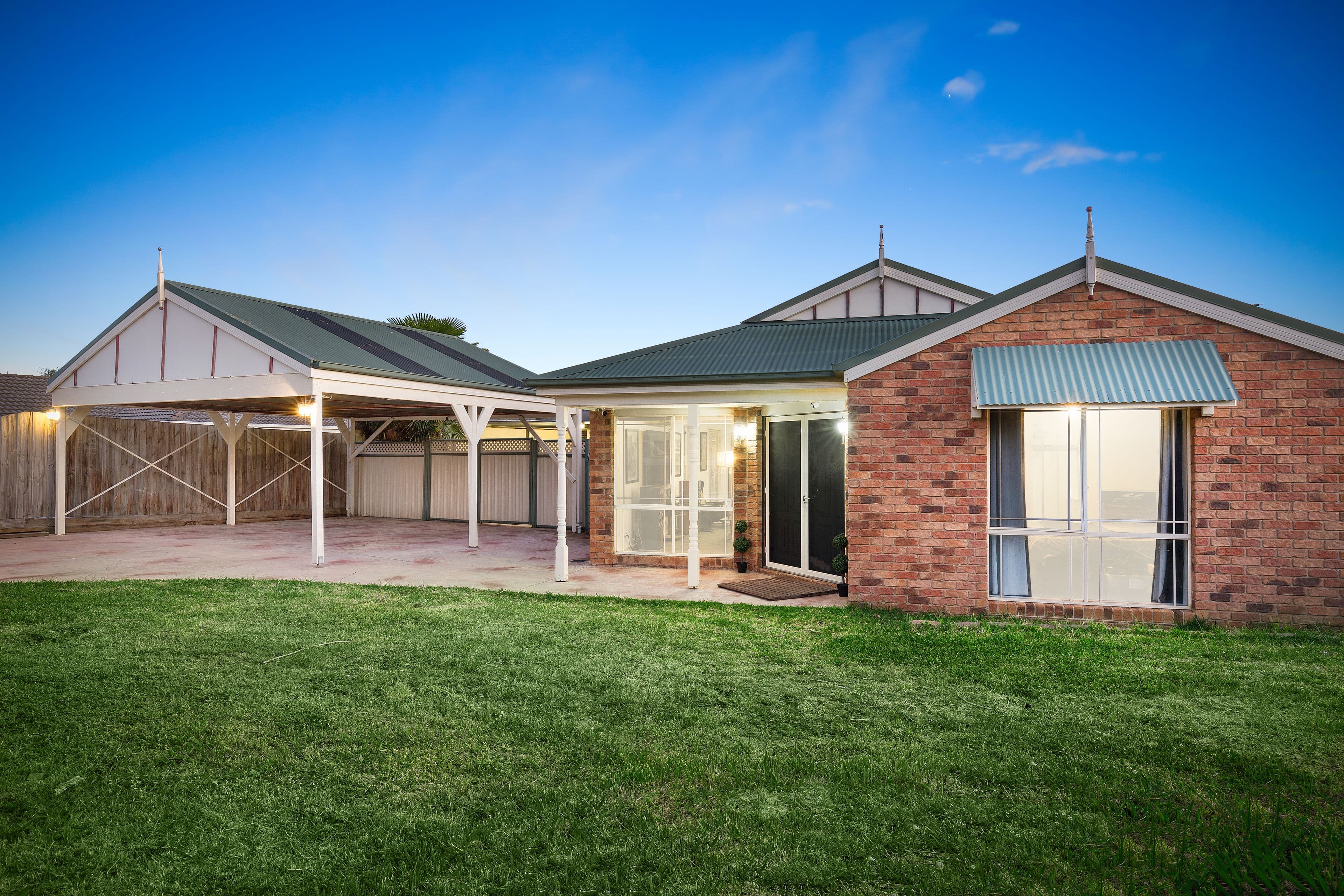 4 Jacqueline Place, Pakenham VIC 3810, Pakenham - Image 1