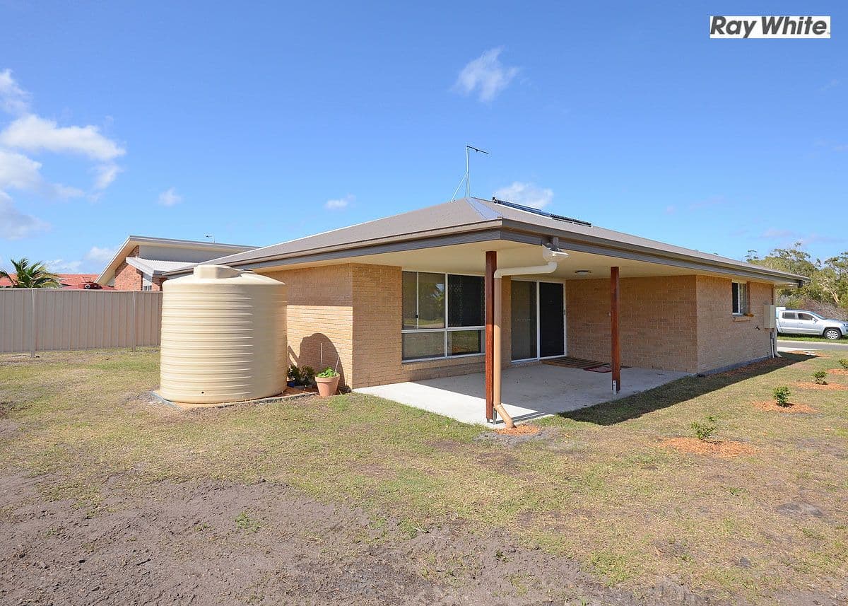 6 Bulleen Way, BURRUM HEADS QLD 4659, Burrum Heads - Thumbnail 3