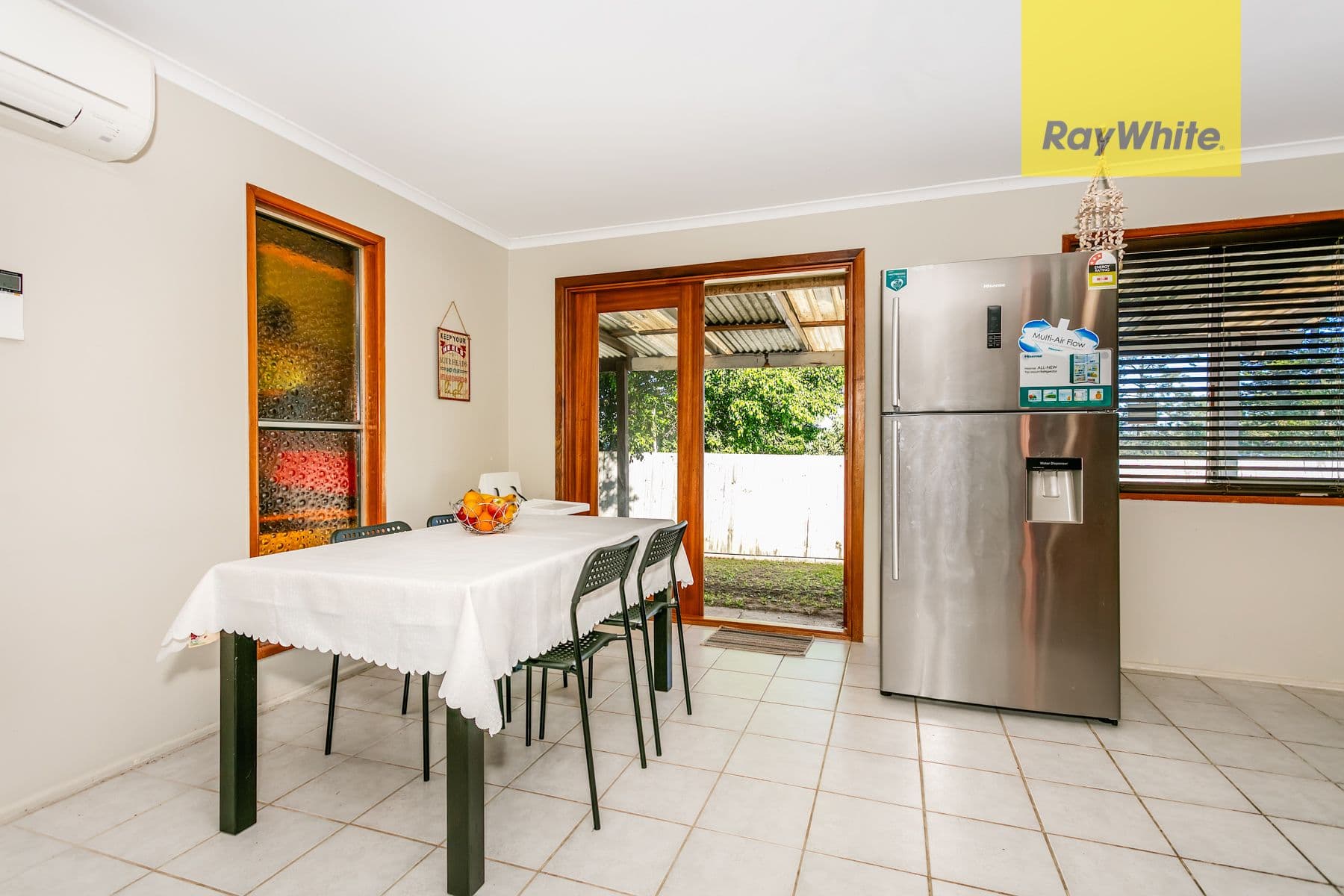 11 Tecoma Street, Kingston QLD 4114, Kingston - Thumbnail 3