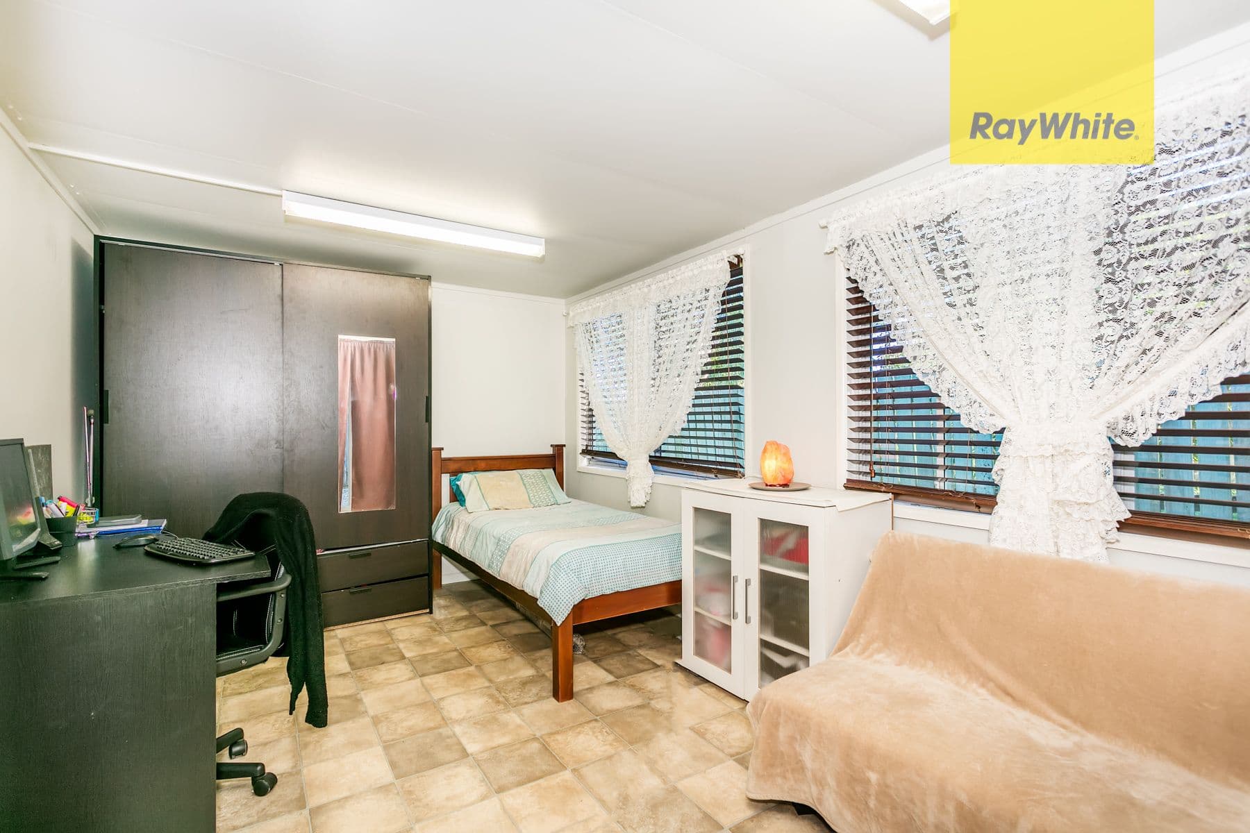 11 Tecoma Street, Kingston QLD 4114, Kingston - Thumbnail 7