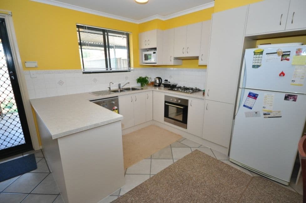 17 Jacaranda Drive, CRAIGMORE SA 5114, Craigmore - Thumbnail 3