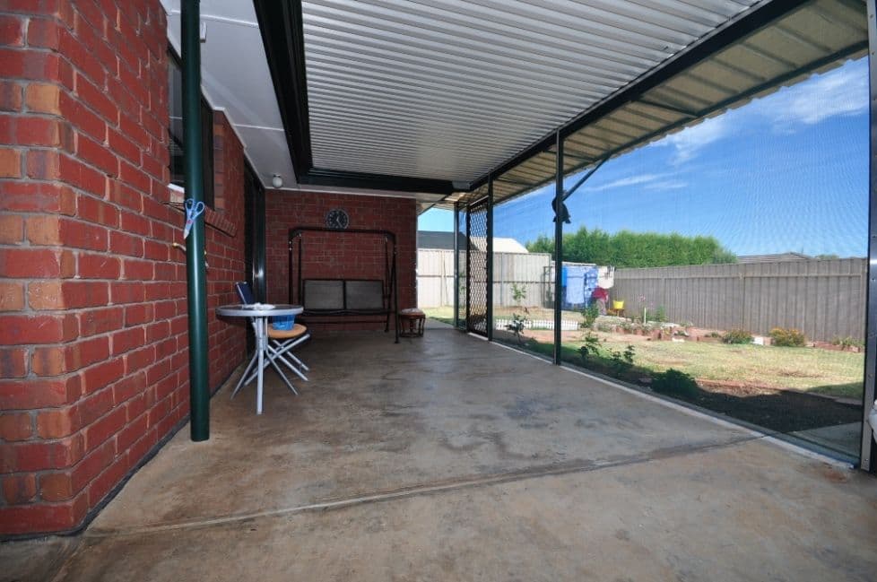 17 Jacaranda Drive, CRAIGMORE SA 5114, Craigmore - Thumbnail 8