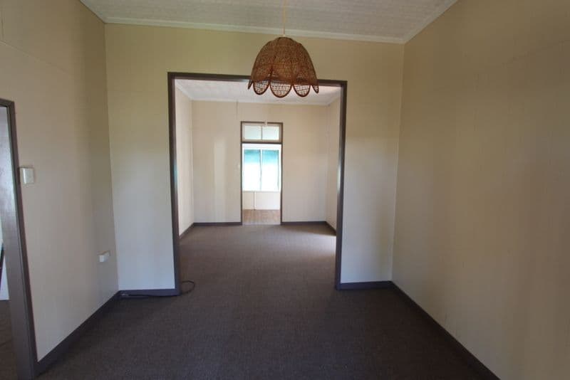 29 Edward Street, Charleville QLD 4470, Charleville - Thumbnail 7