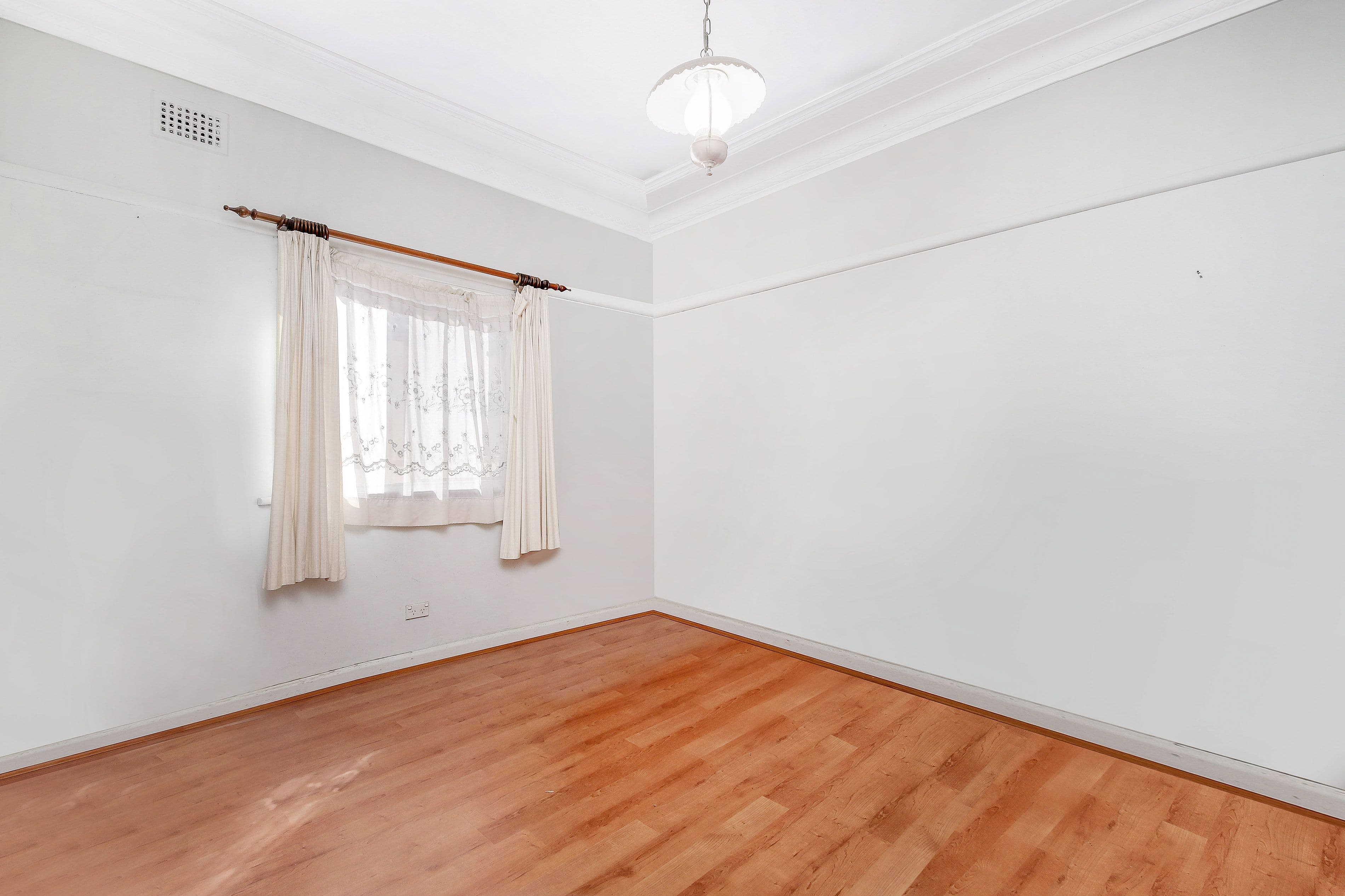9 Talbot Road, Yagoona NSW 2199, Yagoona - Thumbnail 5