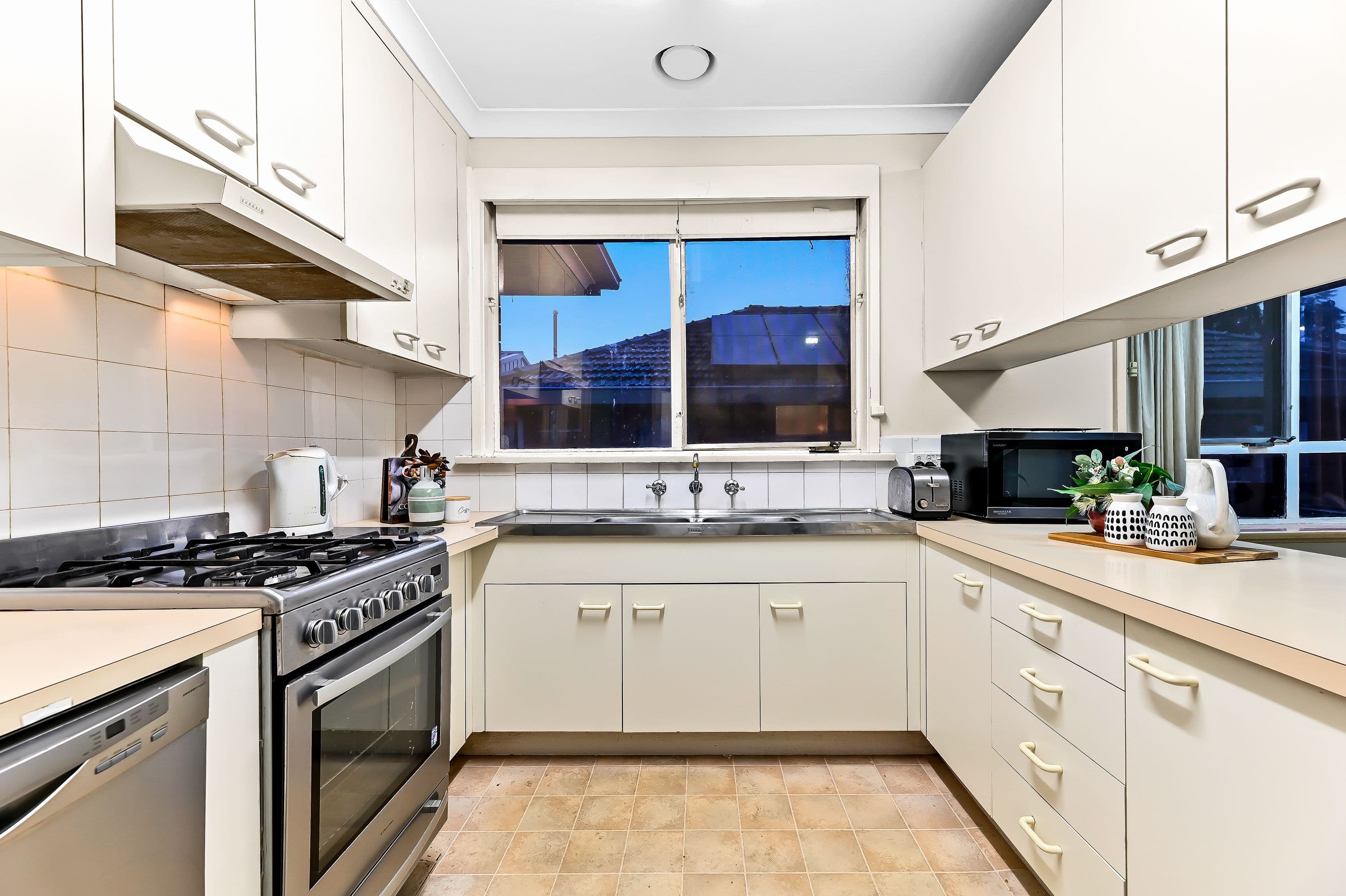 45 Margate Crescent, Glen Waverley VIC 3150, Glen Waverley - Thumbnail 7