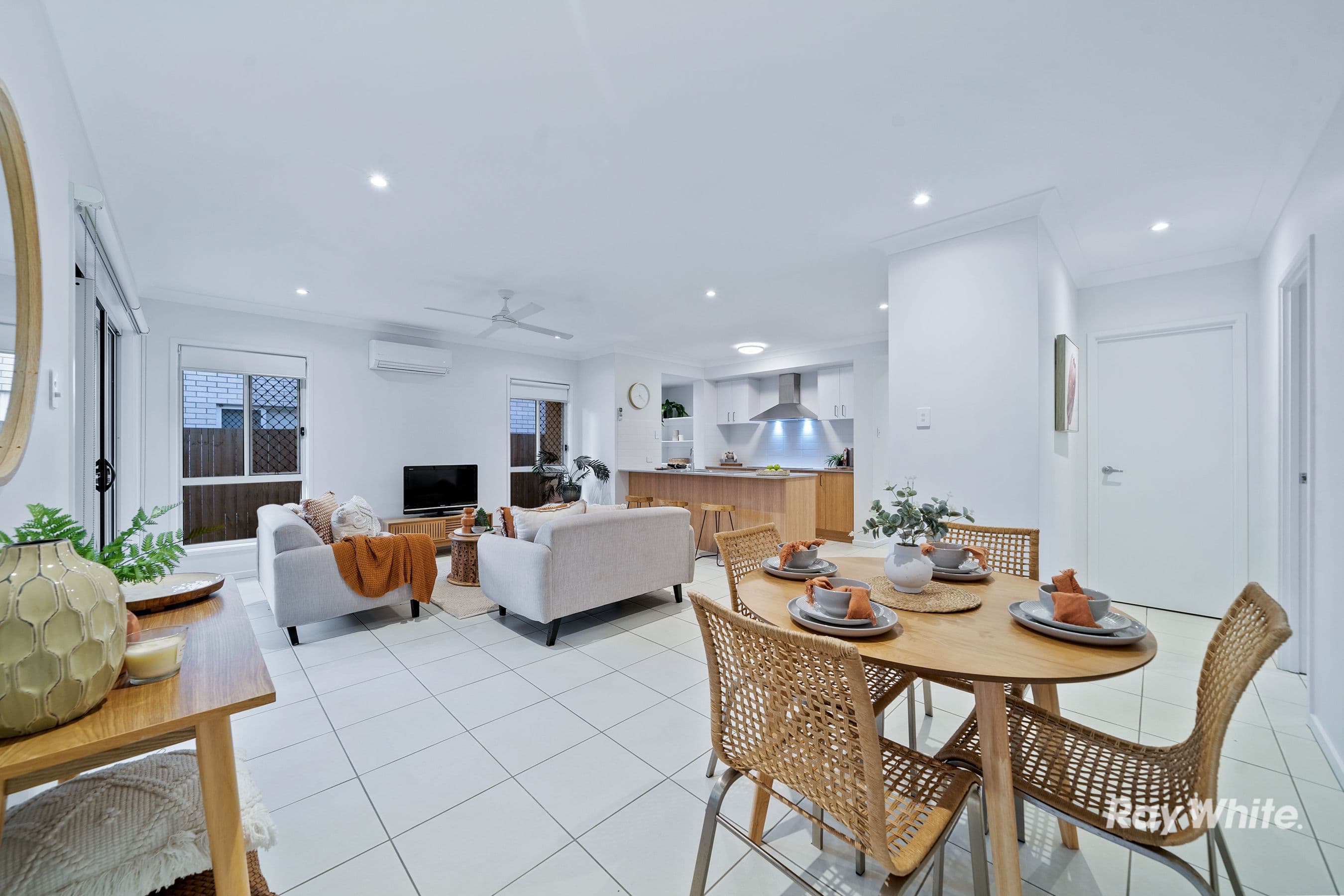 41 Greenhouse Road, Greenbank QLD 4124, Greenbank - Thumbnail 5