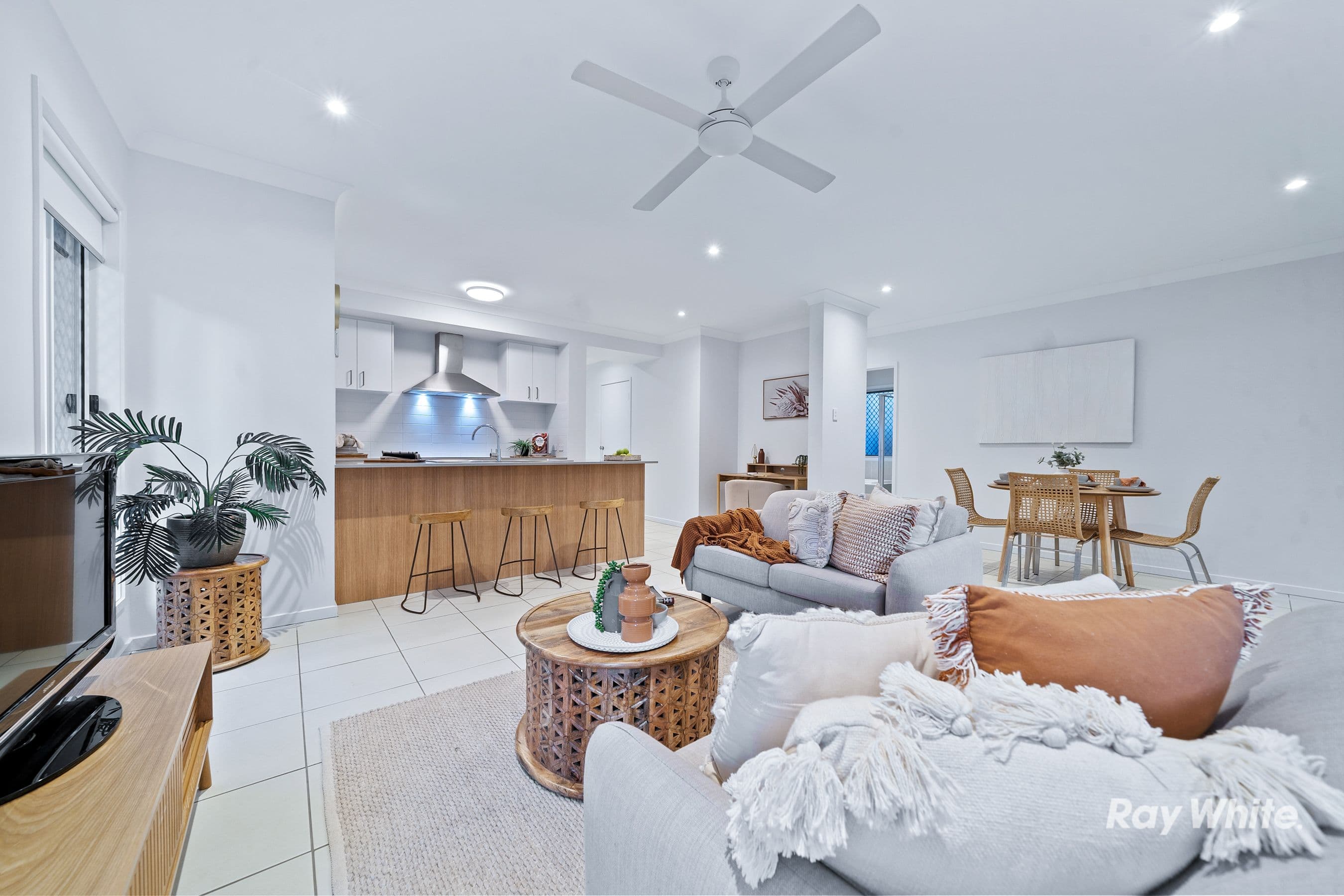 41 Greenhouse Road, Greenbank QLD 4124, Greenbank - Thumbnail 7