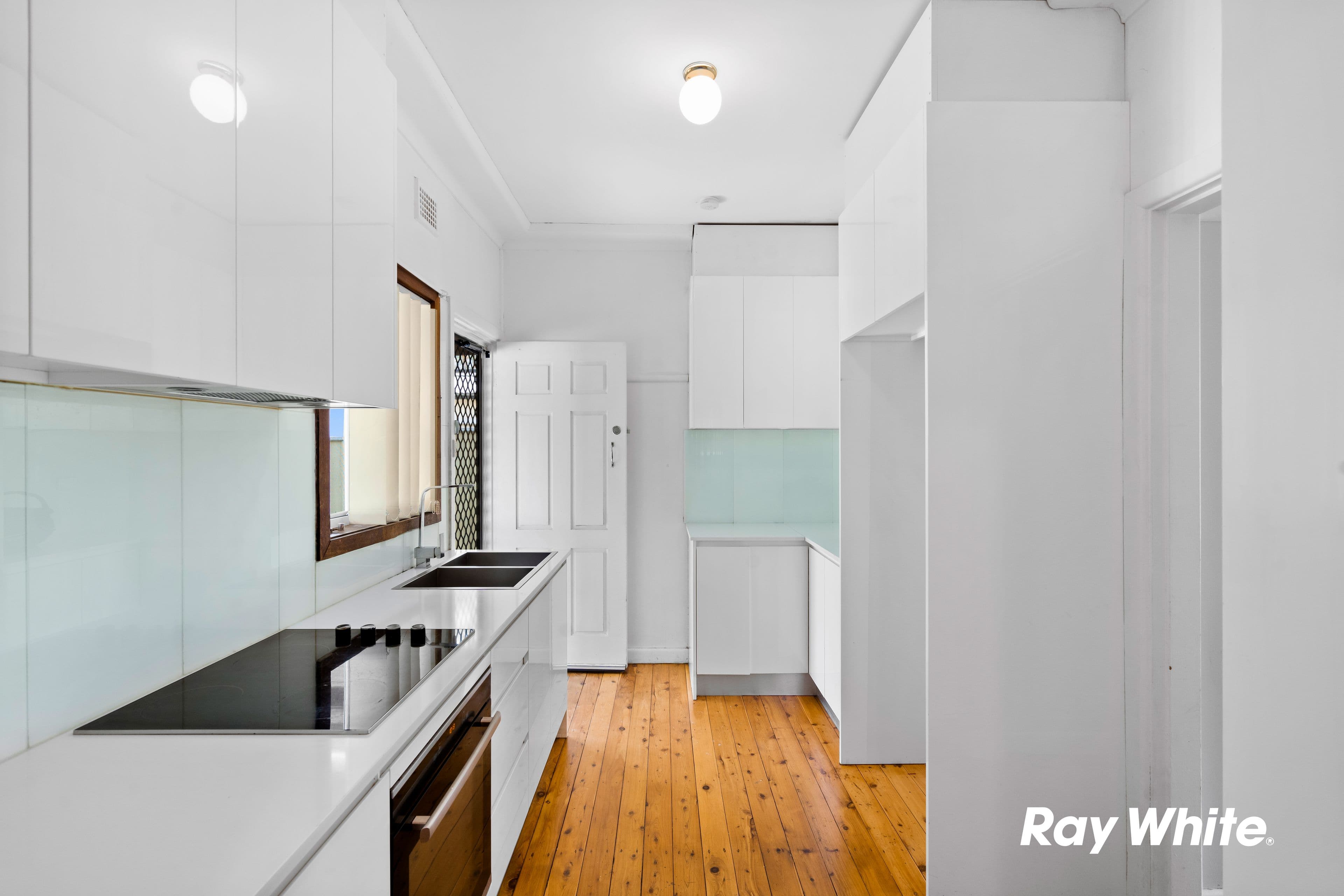 30 Pembroke Street, Blacktown NSW 2148, Blacktown - Thumbnail 3