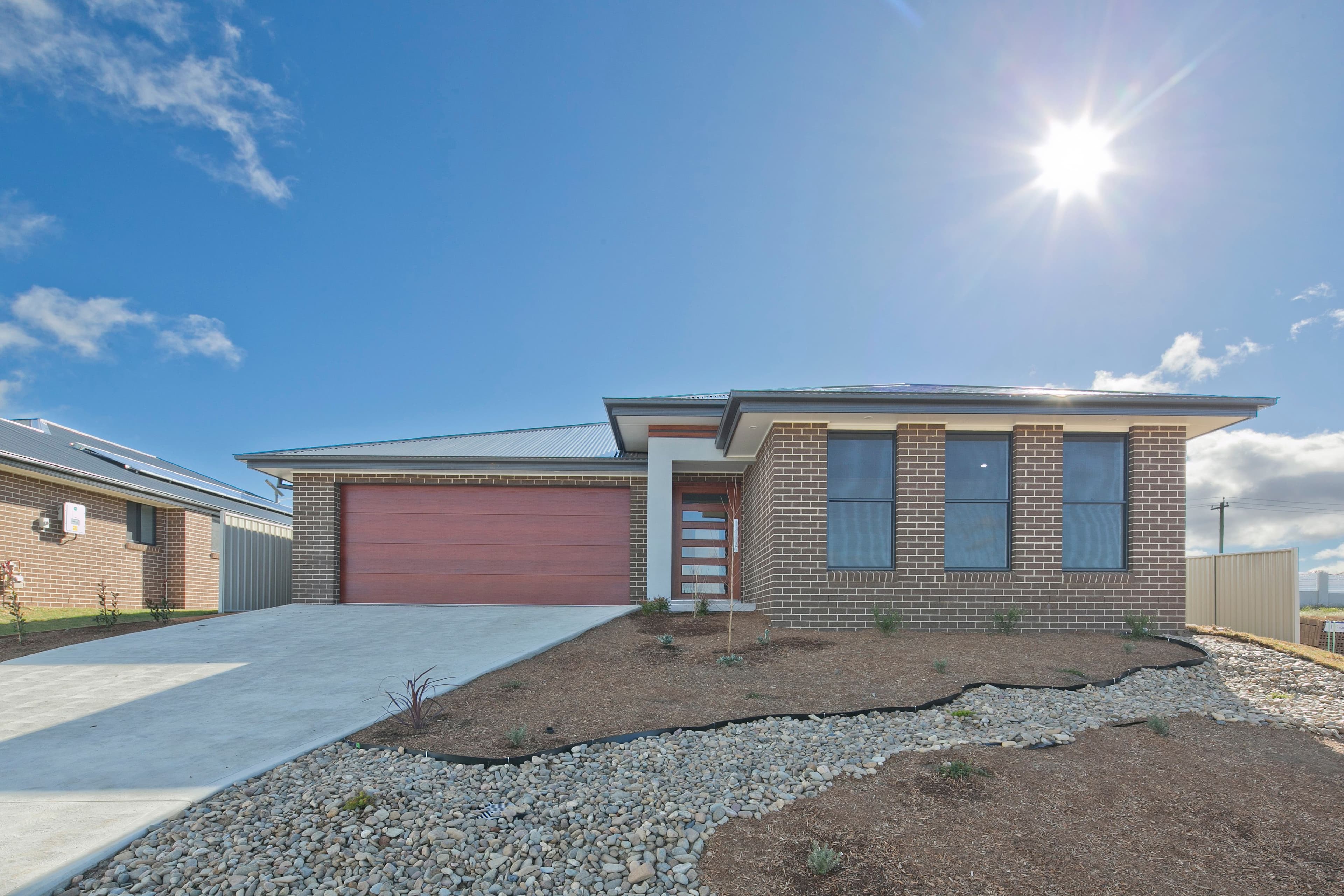 10 Quiberon Way, Goulburn - Image 1