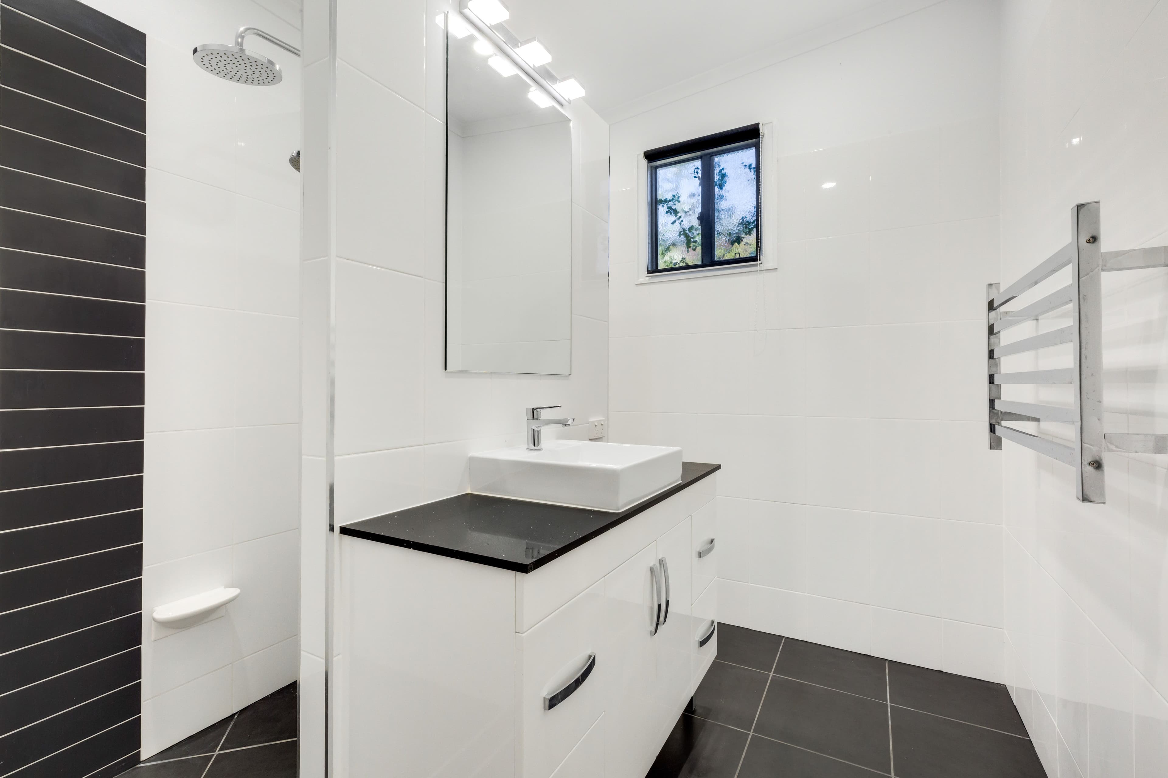 17 Thornber Street, North Mackay QLD 4740, North Mackay - Thumbnail 3