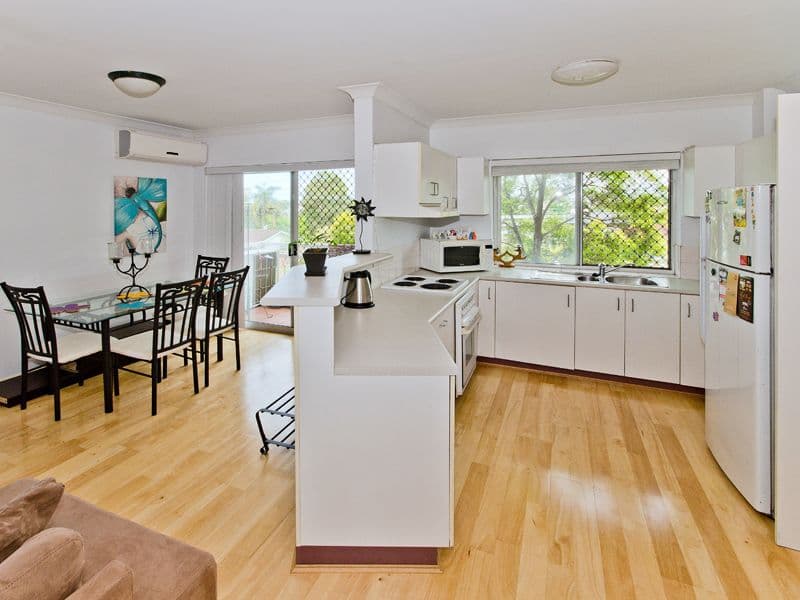 2 Surrey Street, NUNDAH QLD 4012, Nundah - Thumbnail 2