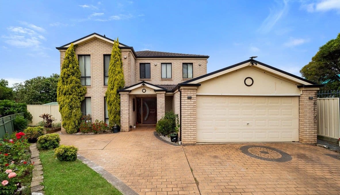8 Chapman Street, West Hoxton NSW 2171, West Hoxton - Image 1