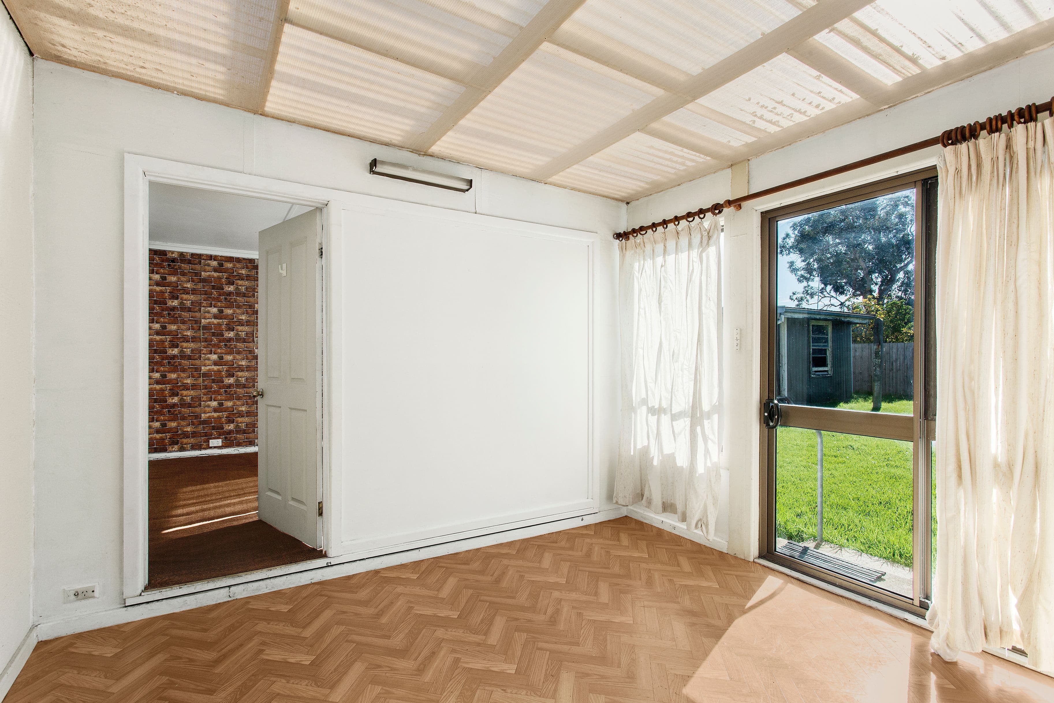 1053 North Road, Hughesdale VIC 3166, Hughesdale - Thumbnail 5