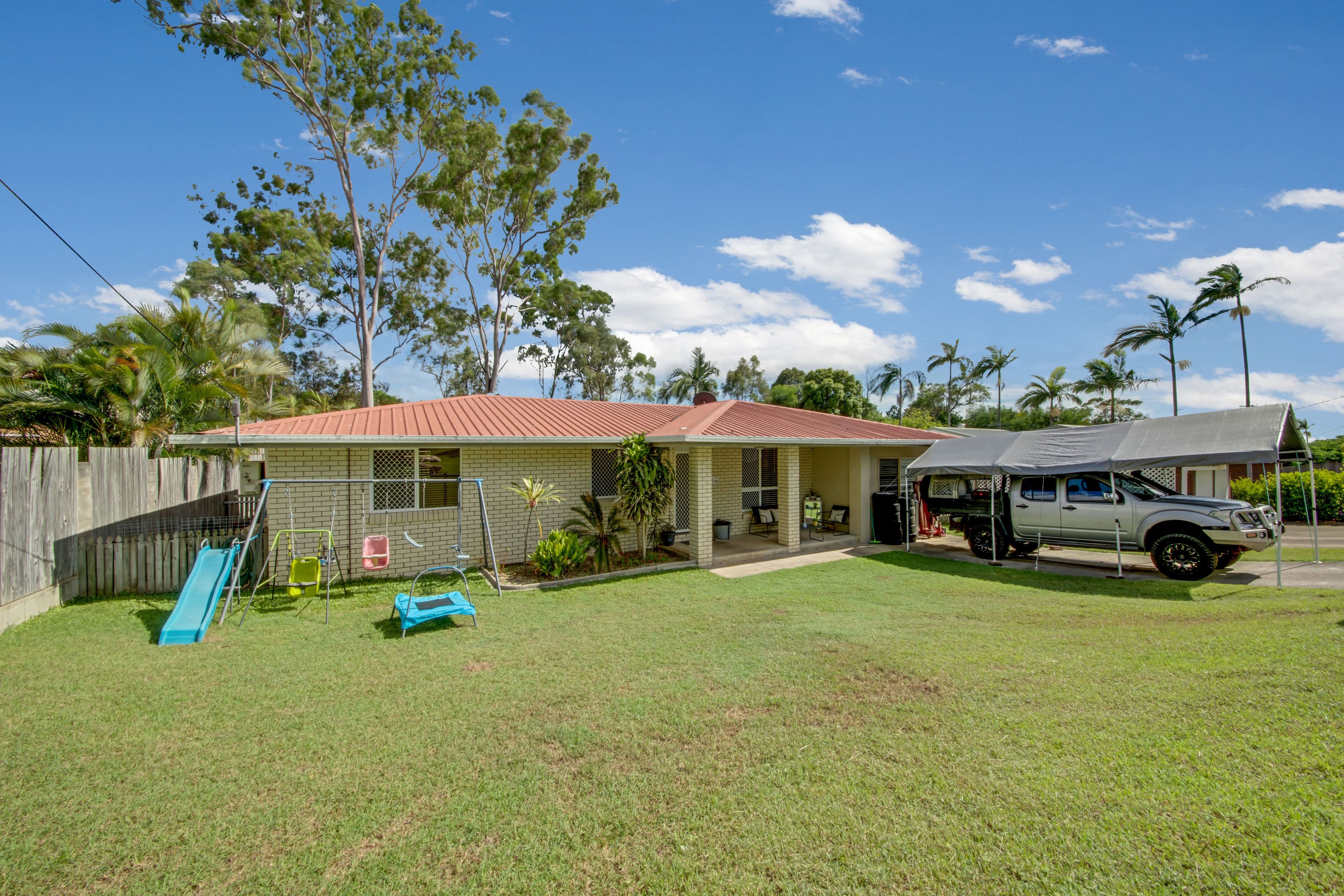 43 Intrepid Street, Clinton QLD 4680, Clinton - Thumbnail 2