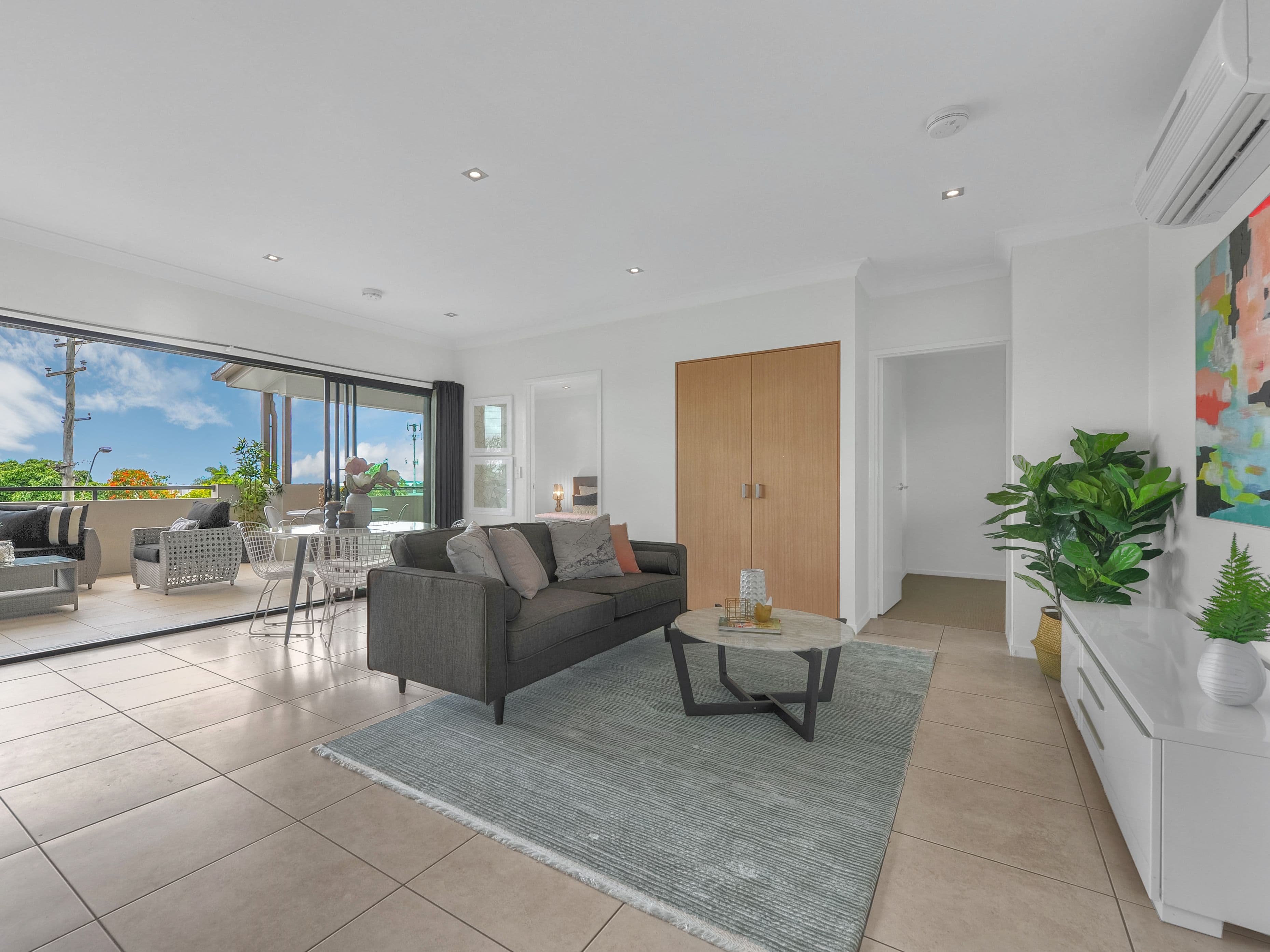 25 Richmond Road, Morningside QLD 4170, Morningside - Thumbnail 2