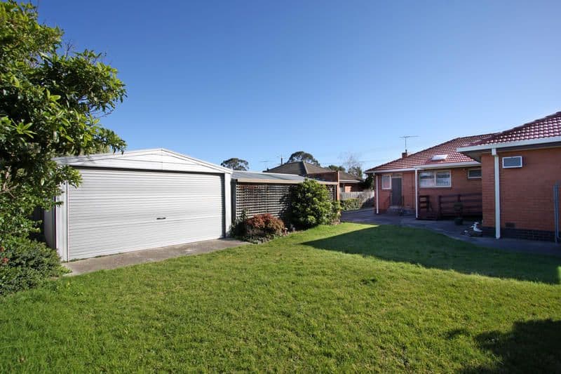 28 Cambridge Drive, GLEN WAVERLEY VIC 3150, Glen Waverley - Thumbnail 8
