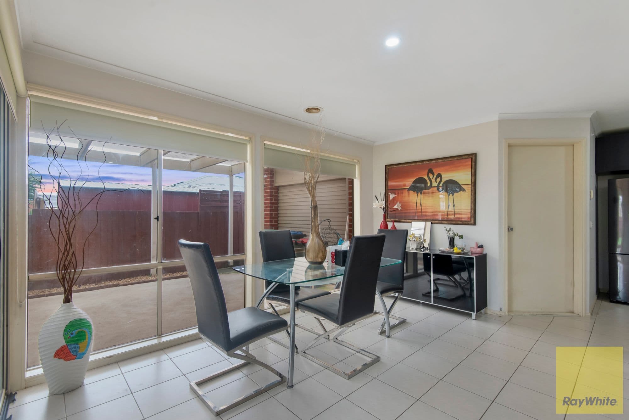 12 Grangemouth Drive, Point Cook VIC 3030, Point Cook - Thumbnail 4