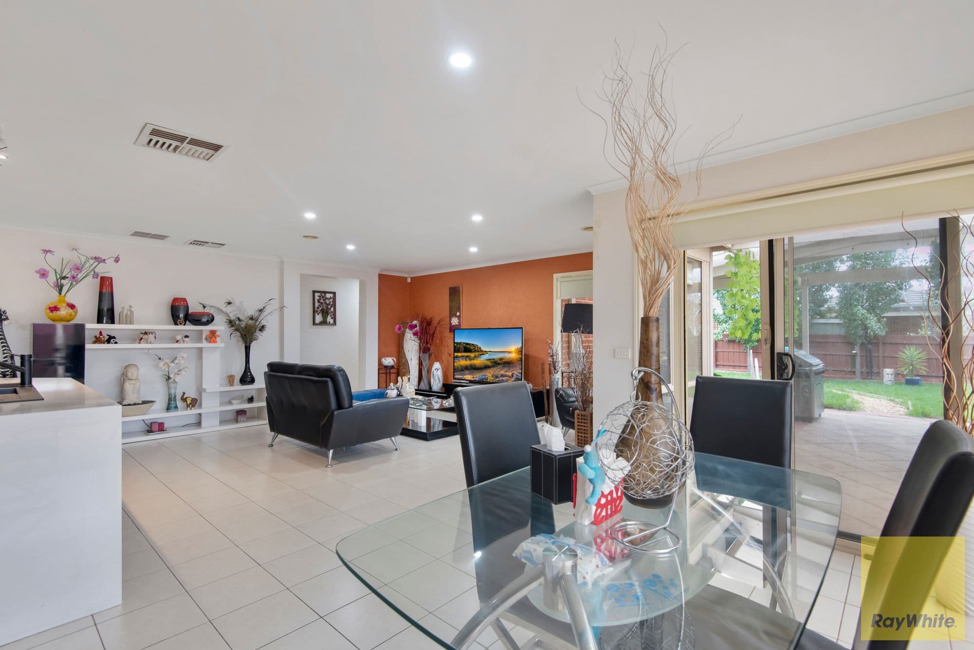 12 Grangemouth Drive, Point Cook VIC 3030, Point Cook - Thumbnail 6