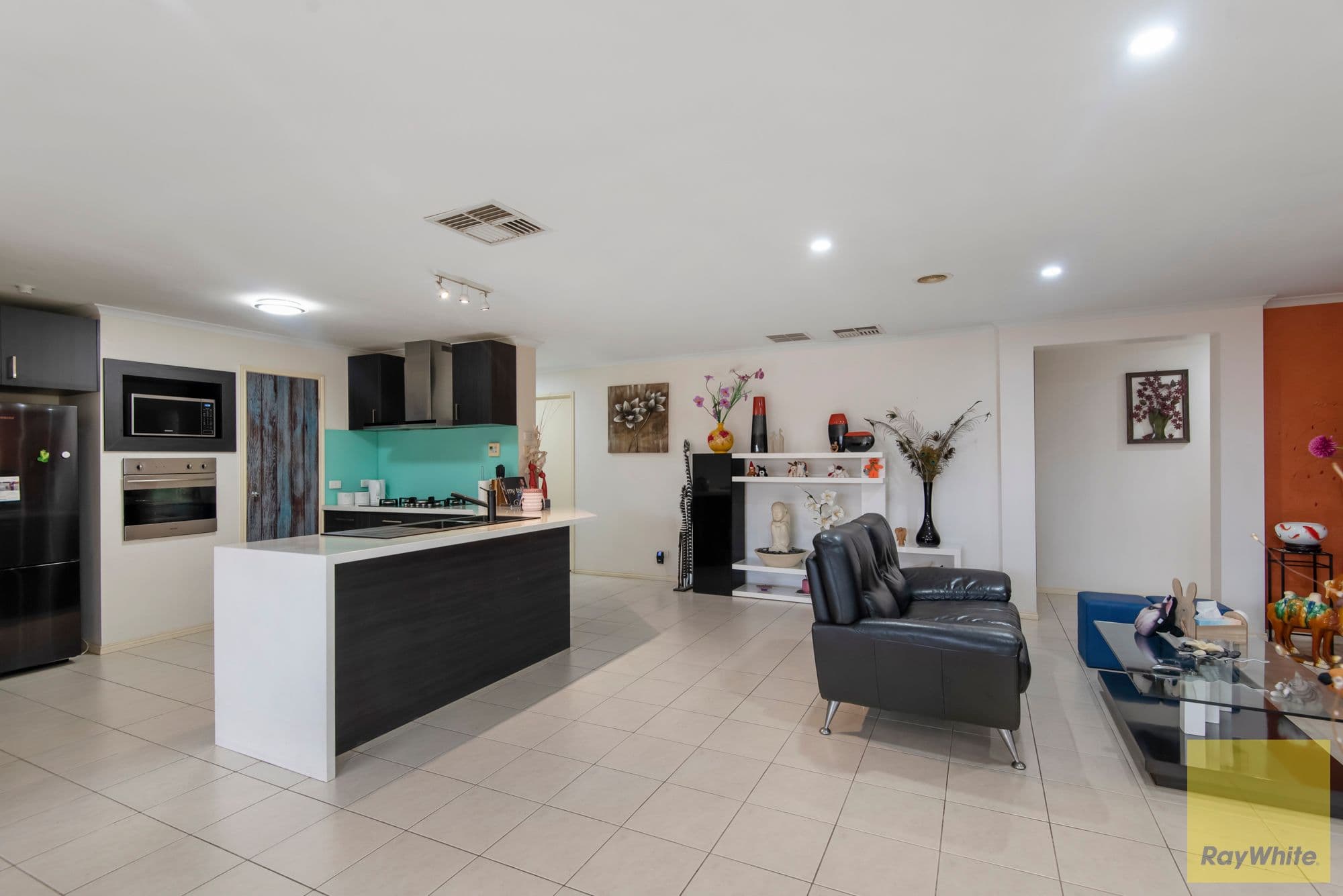 12 Grangemouth Drive, Point Cook VIC 3030, Point Cook - Thumbnail 8